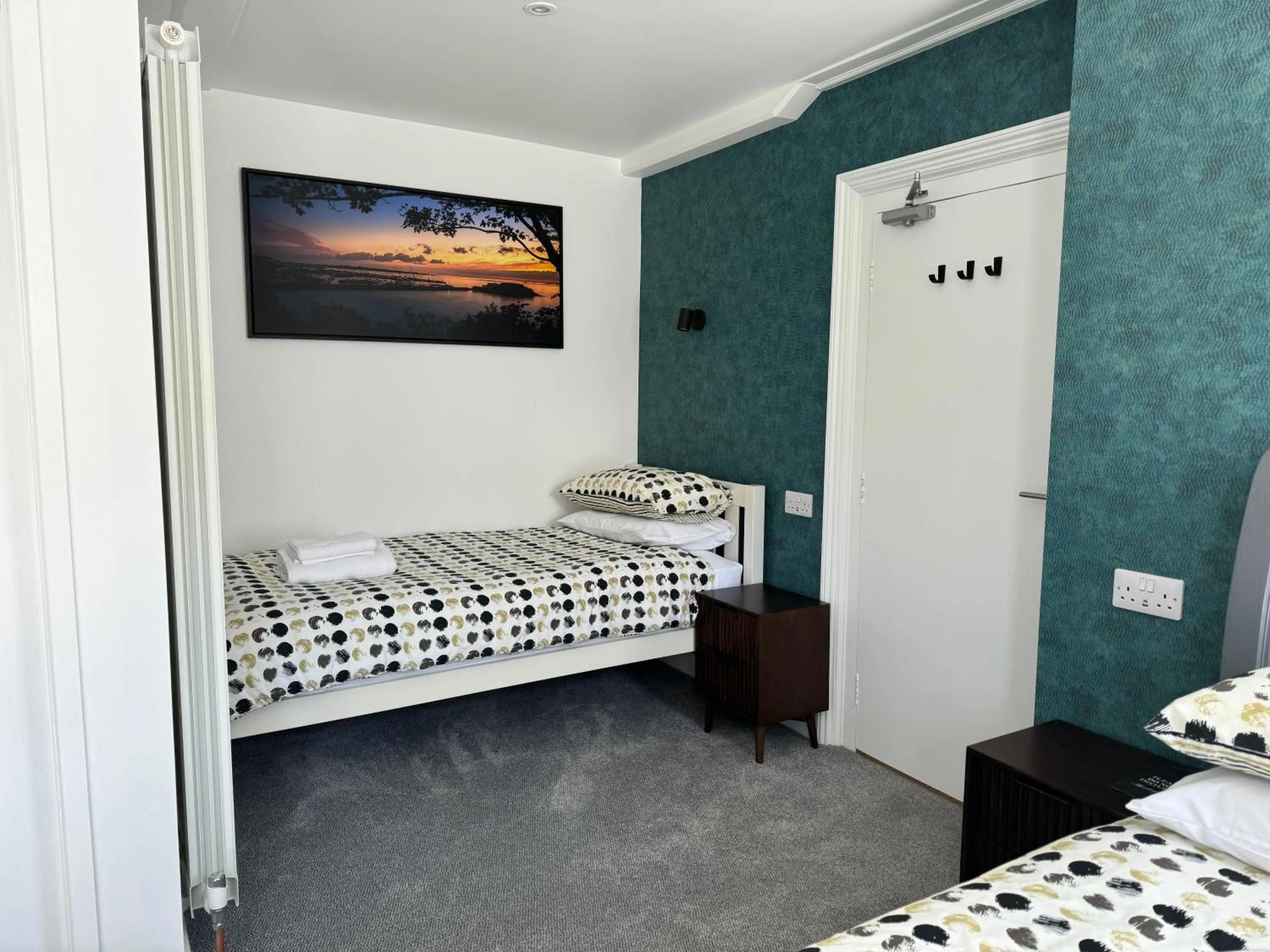 Bedroom, Bed in St Georges Guest House