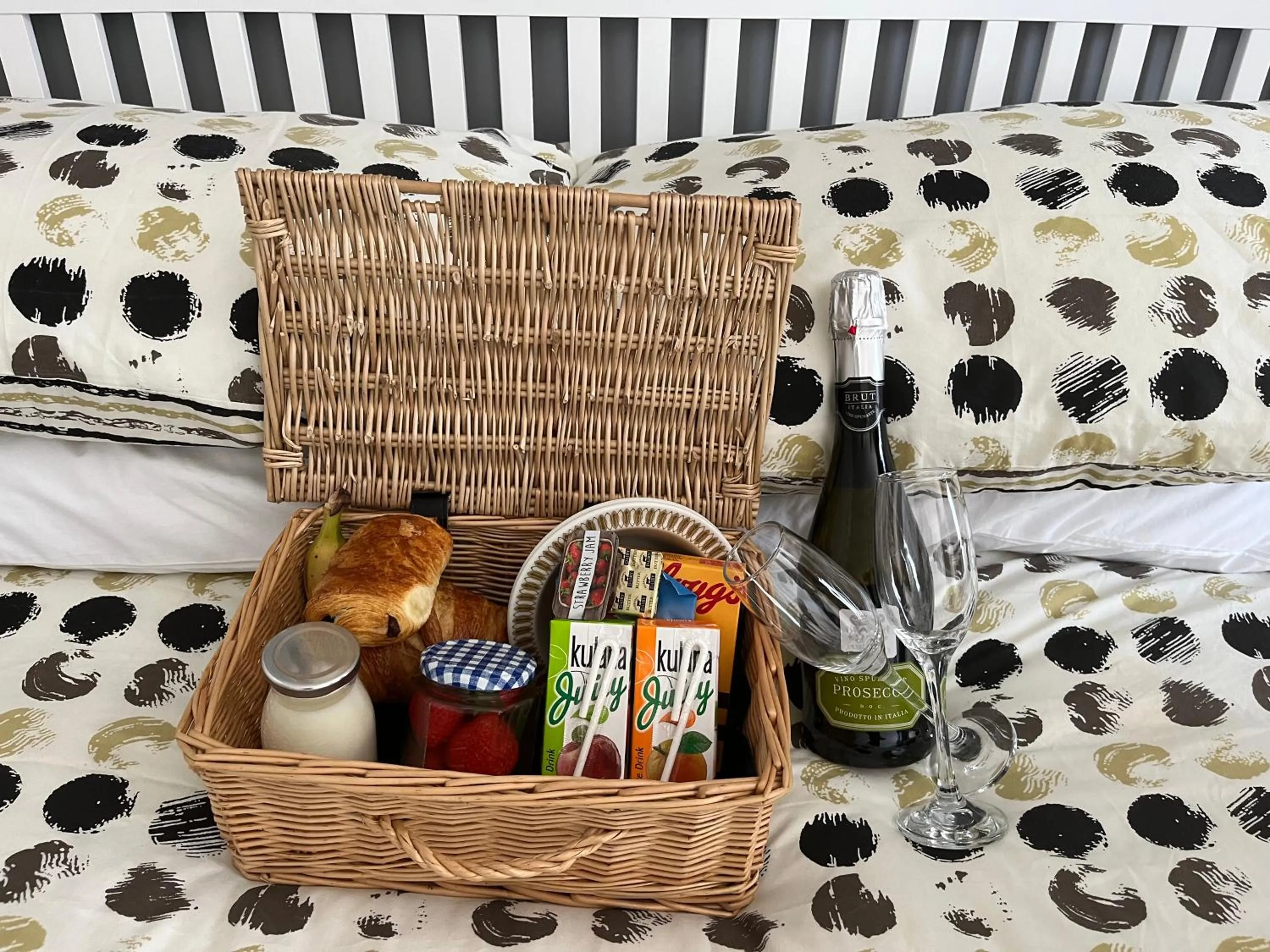 Food in St Georges Guest House