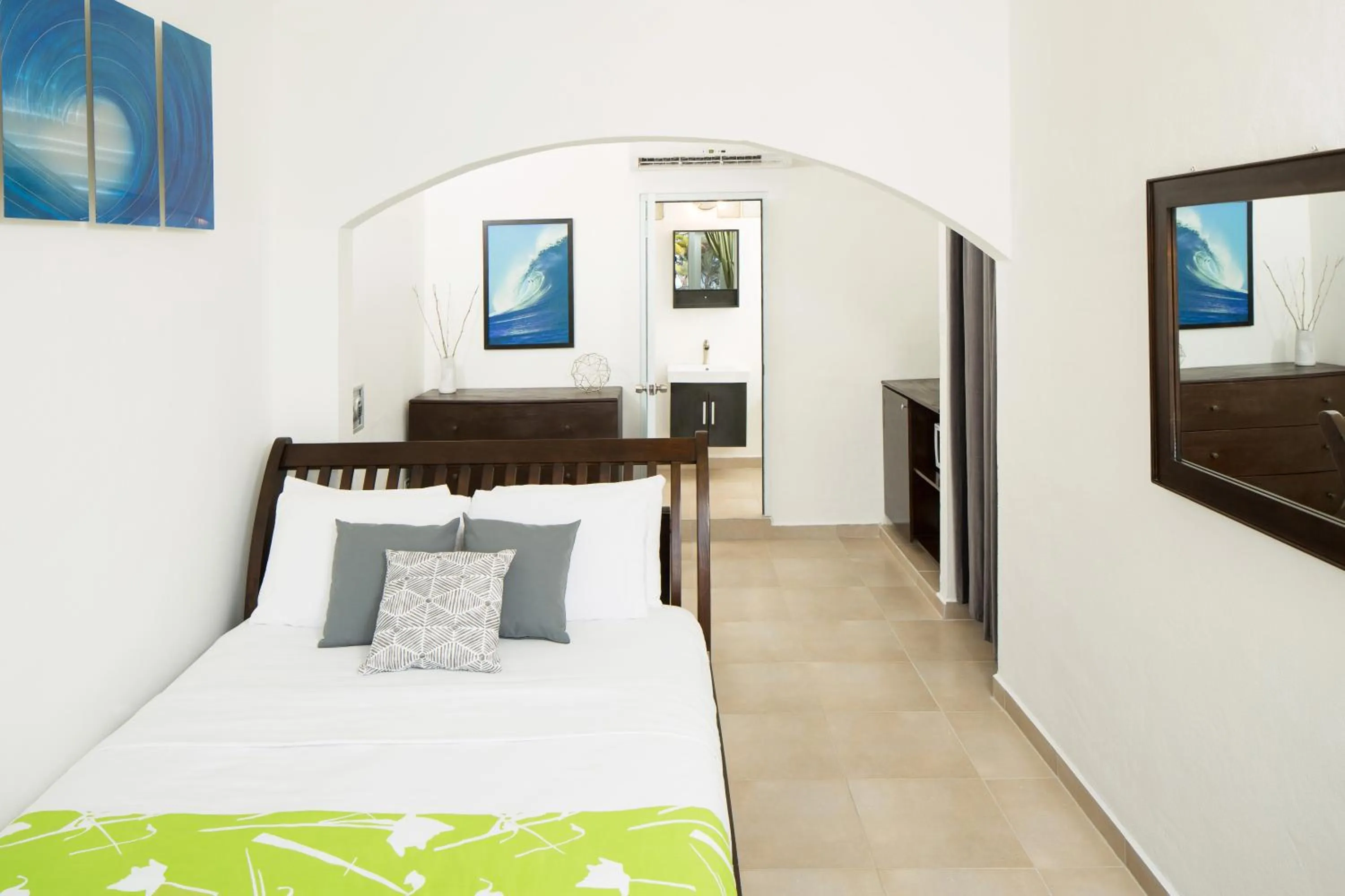 Photo of the whole room in Casa Verde Hotel - Steps to the Beach, Pool, Restaurant & Bar