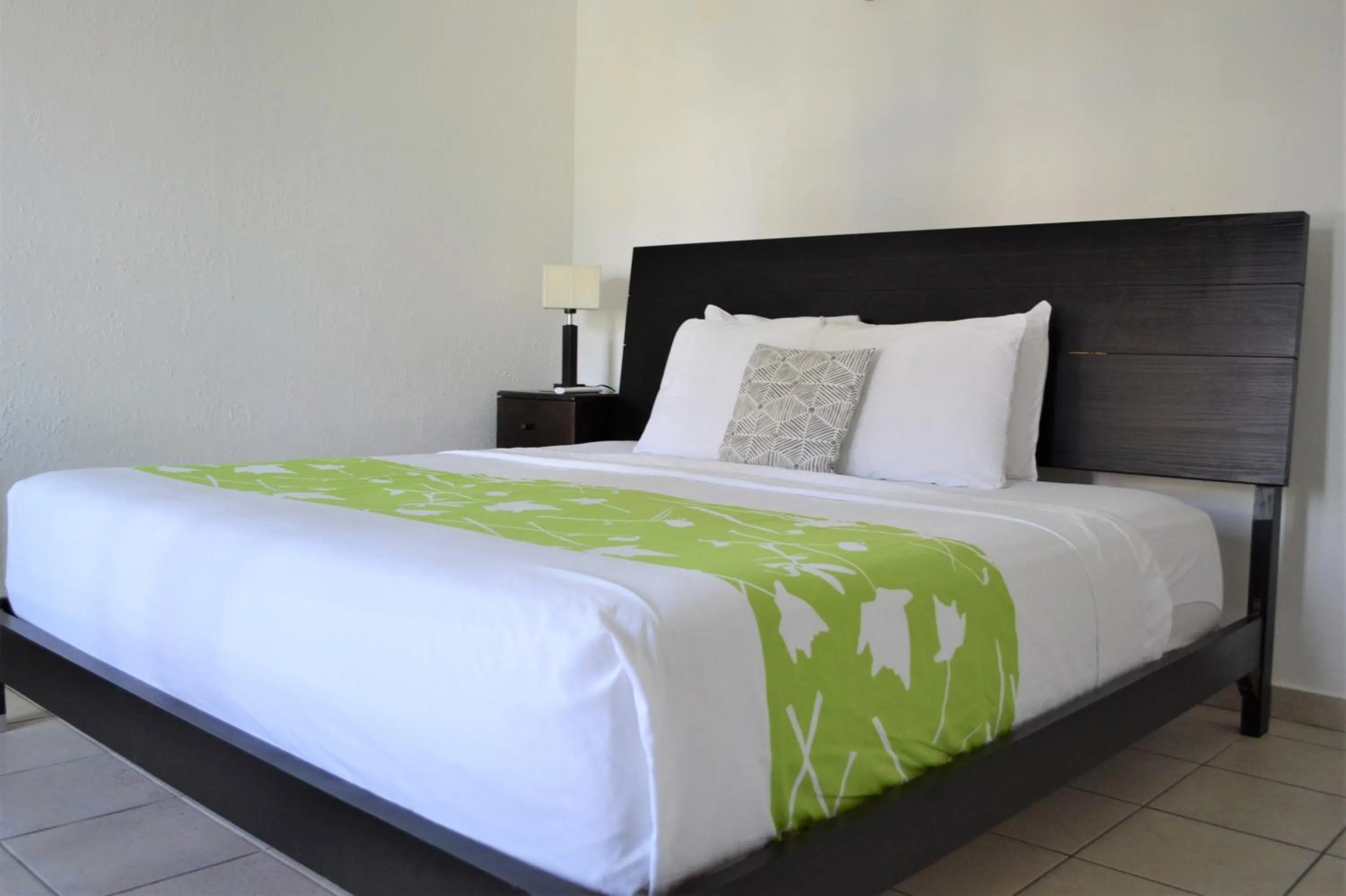 Photo of the whole room in Casa Verde Hotel - Steps to the Beach, Pool, Restaurant & Bar