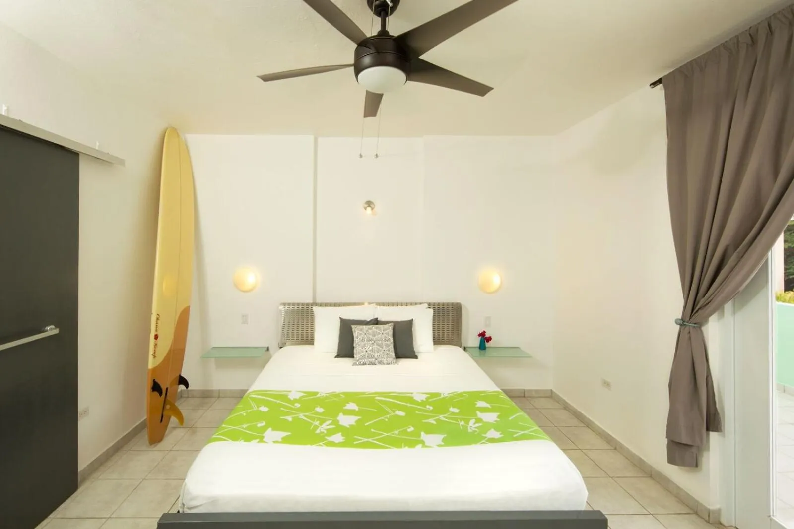 Photo of the whole room in Casa Verde Hotel - Steps to the Beach, Pool, Restaurant & Bar