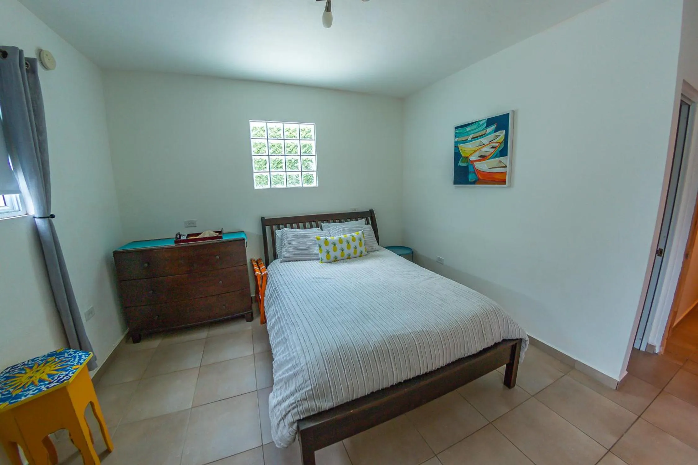 Photo of the whole room in Casa Verde Hotel - Steps to the Beach, Pool, Restaurant & Bar