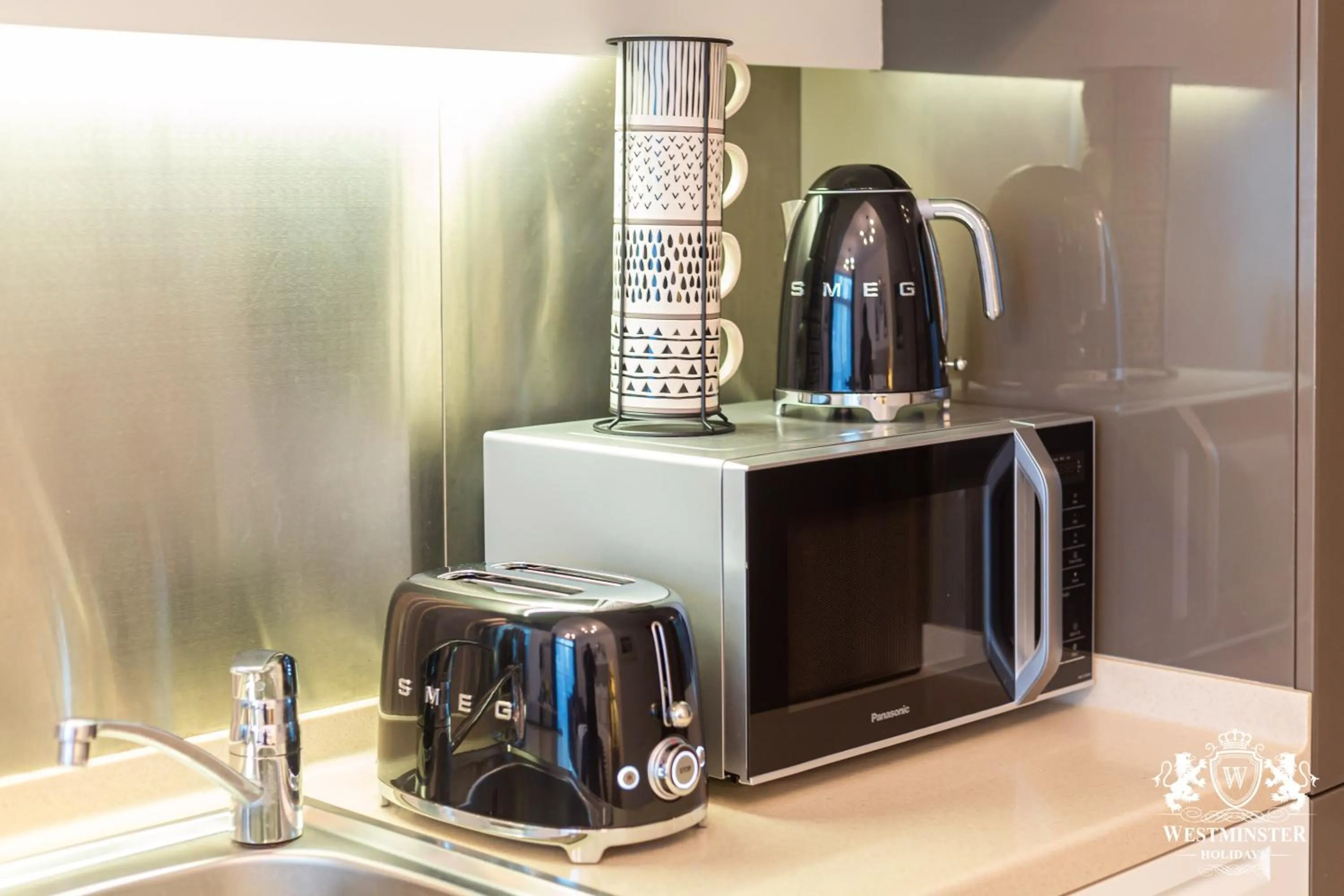 Westminster Claren Tower - Downtown