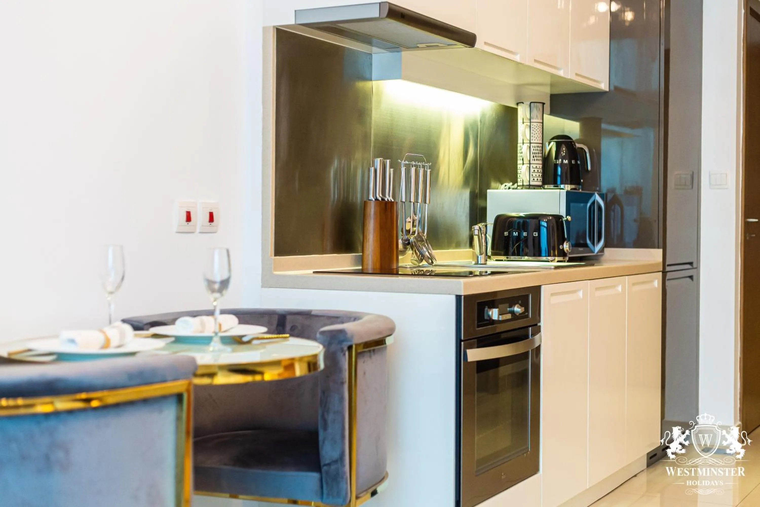 Westminster Claren Tower - Downtown