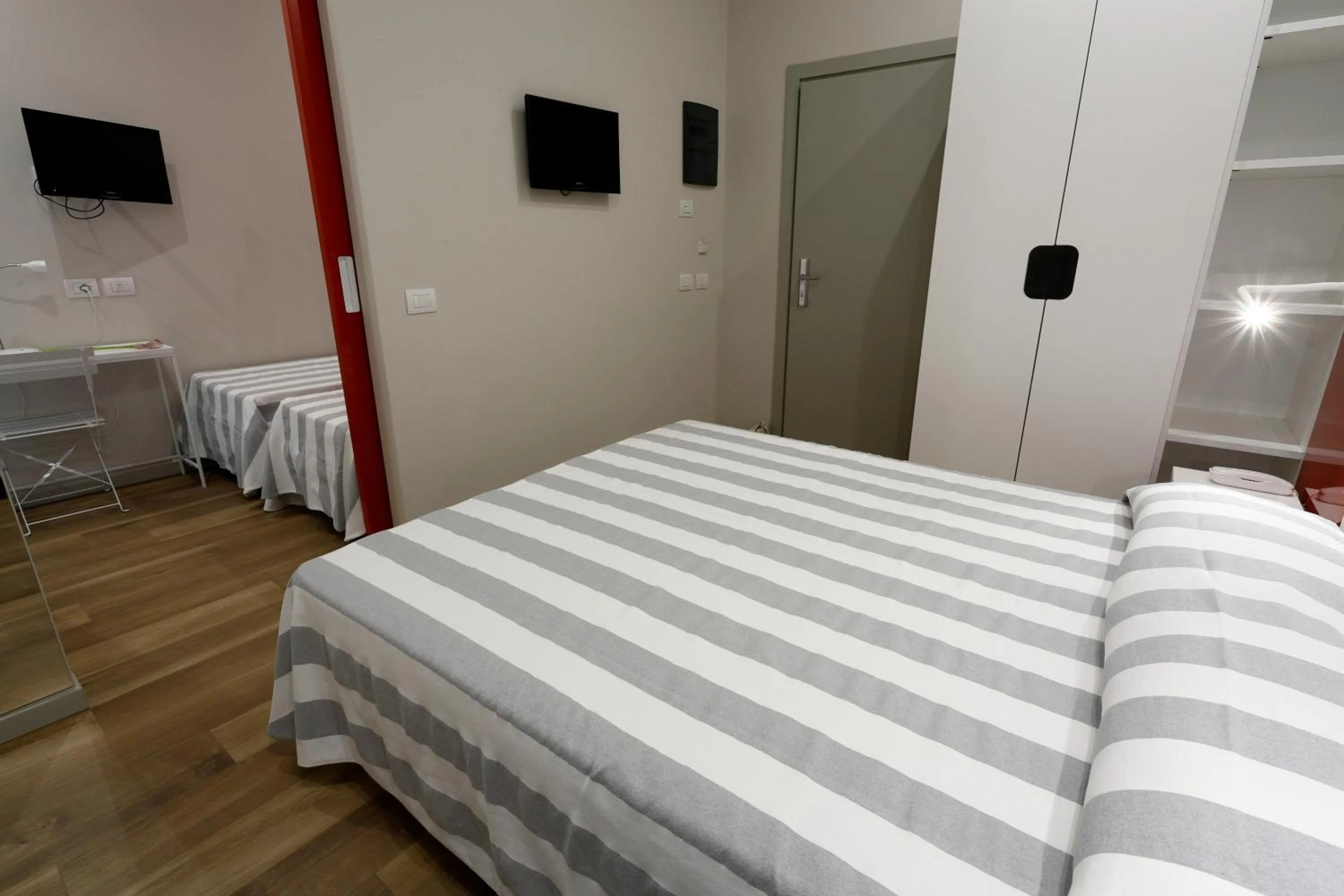Bed in Hotel Aurea