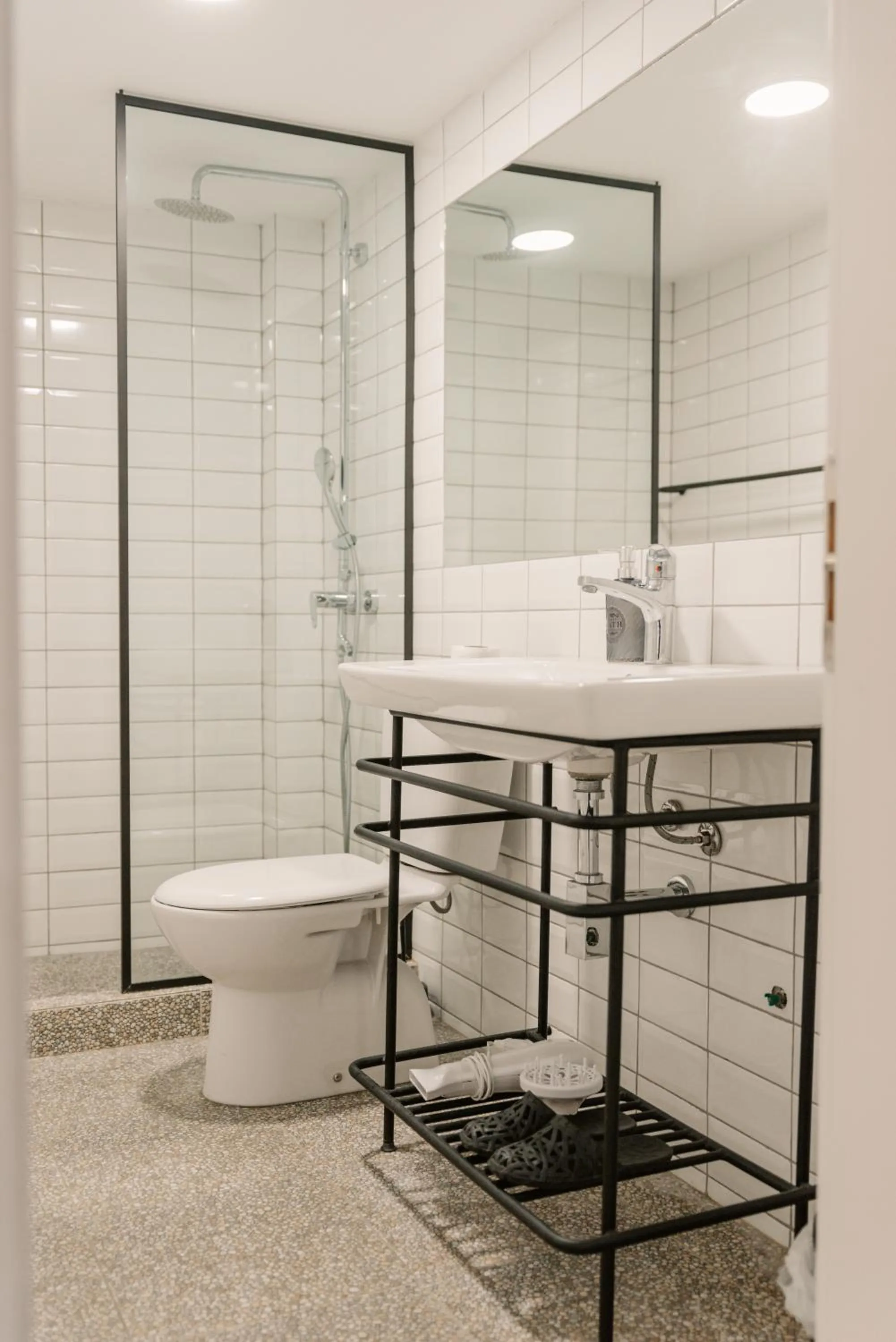 Shower in Sun&Moon Ohridlake Apartments