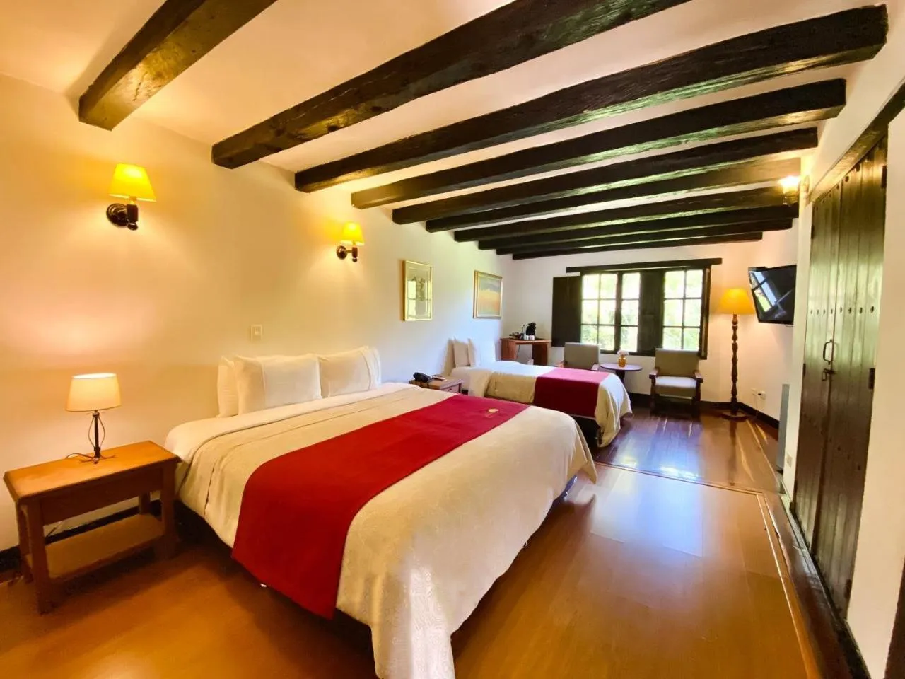 View (from property/room), Bed in Hospederia Centro de Convenciones Duruelo