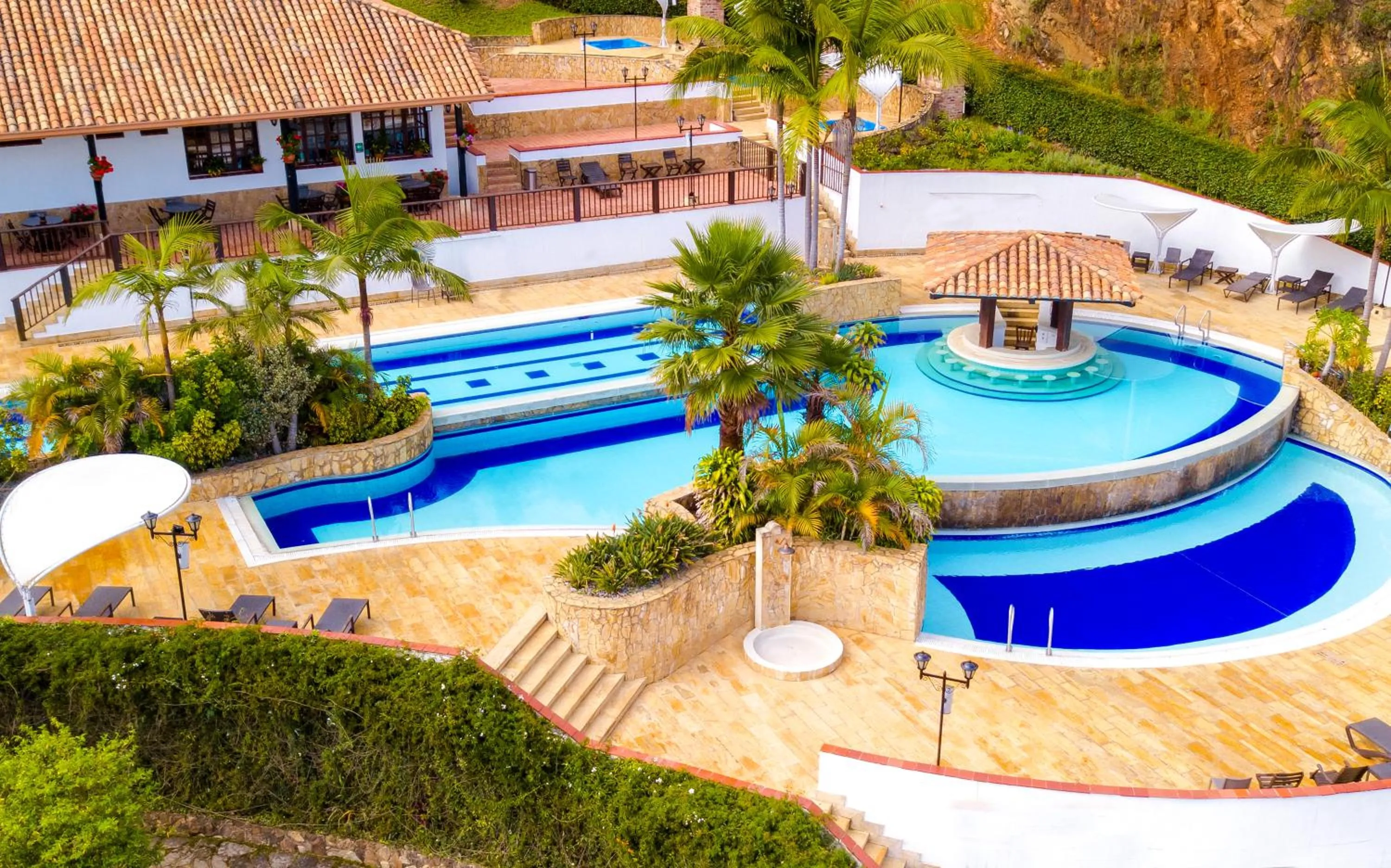 Pool view in Hospederia Centro de Convenciones Duruelo