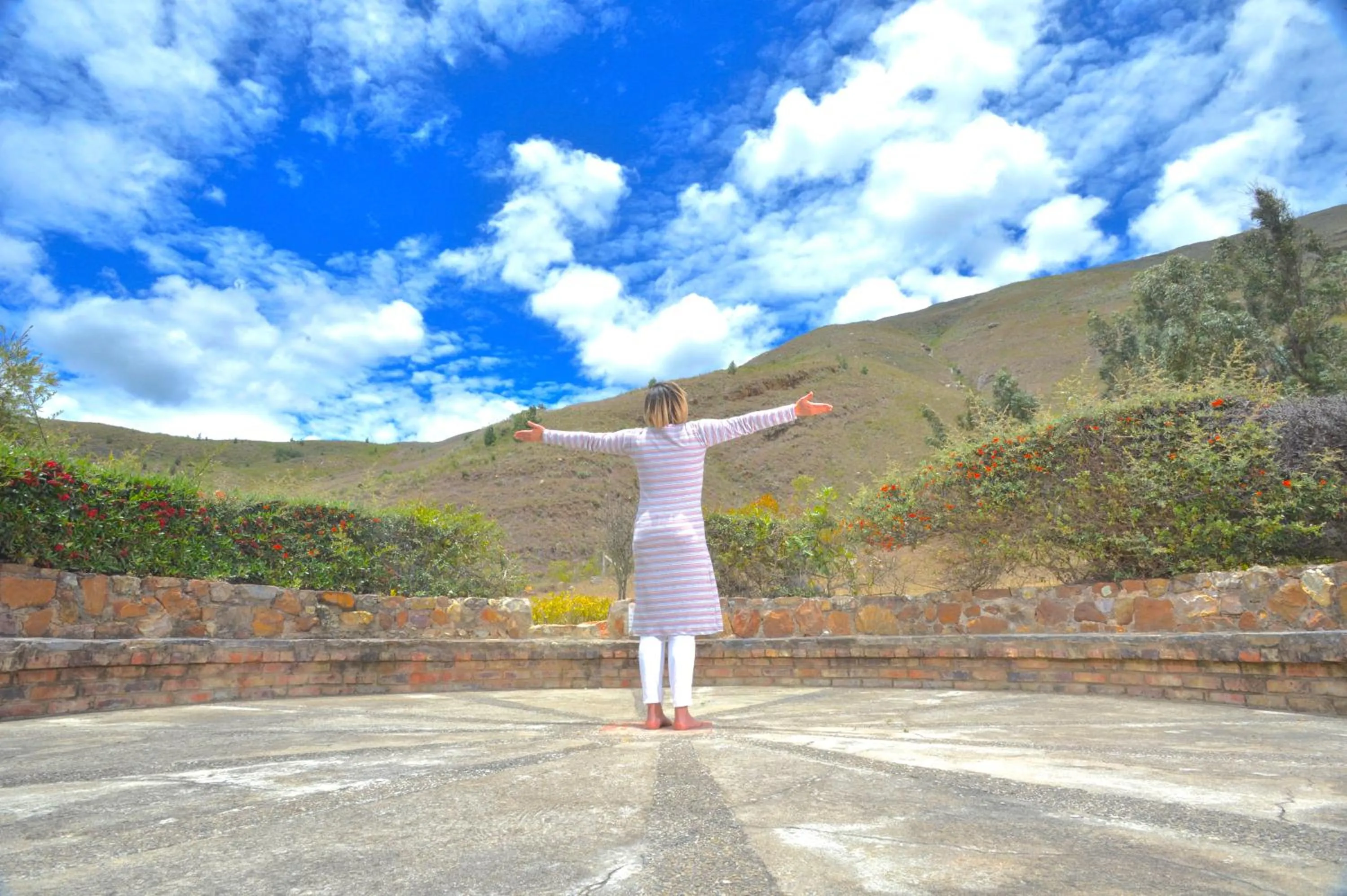 People in Hospederia Centro de Convenciones Duruelo