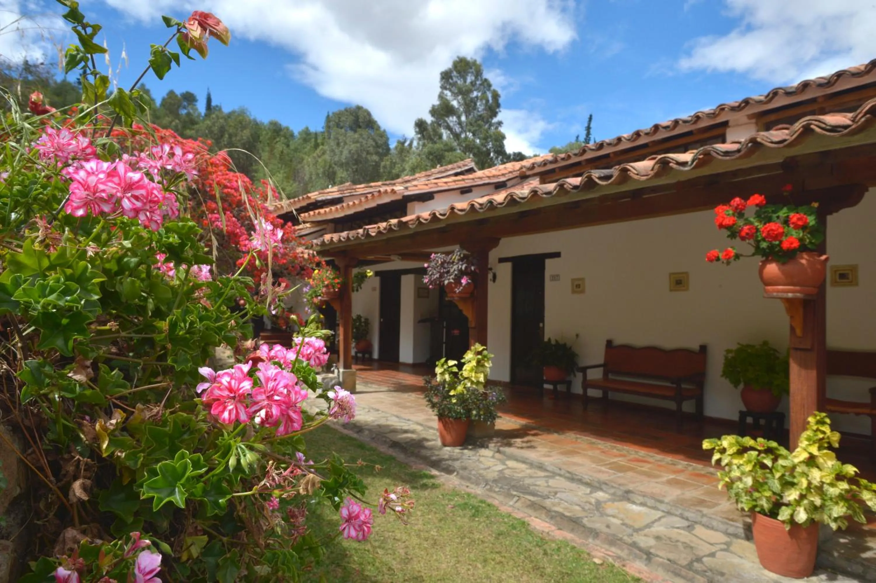 Property building in Hospederia Centro de Convenciones Duruelo