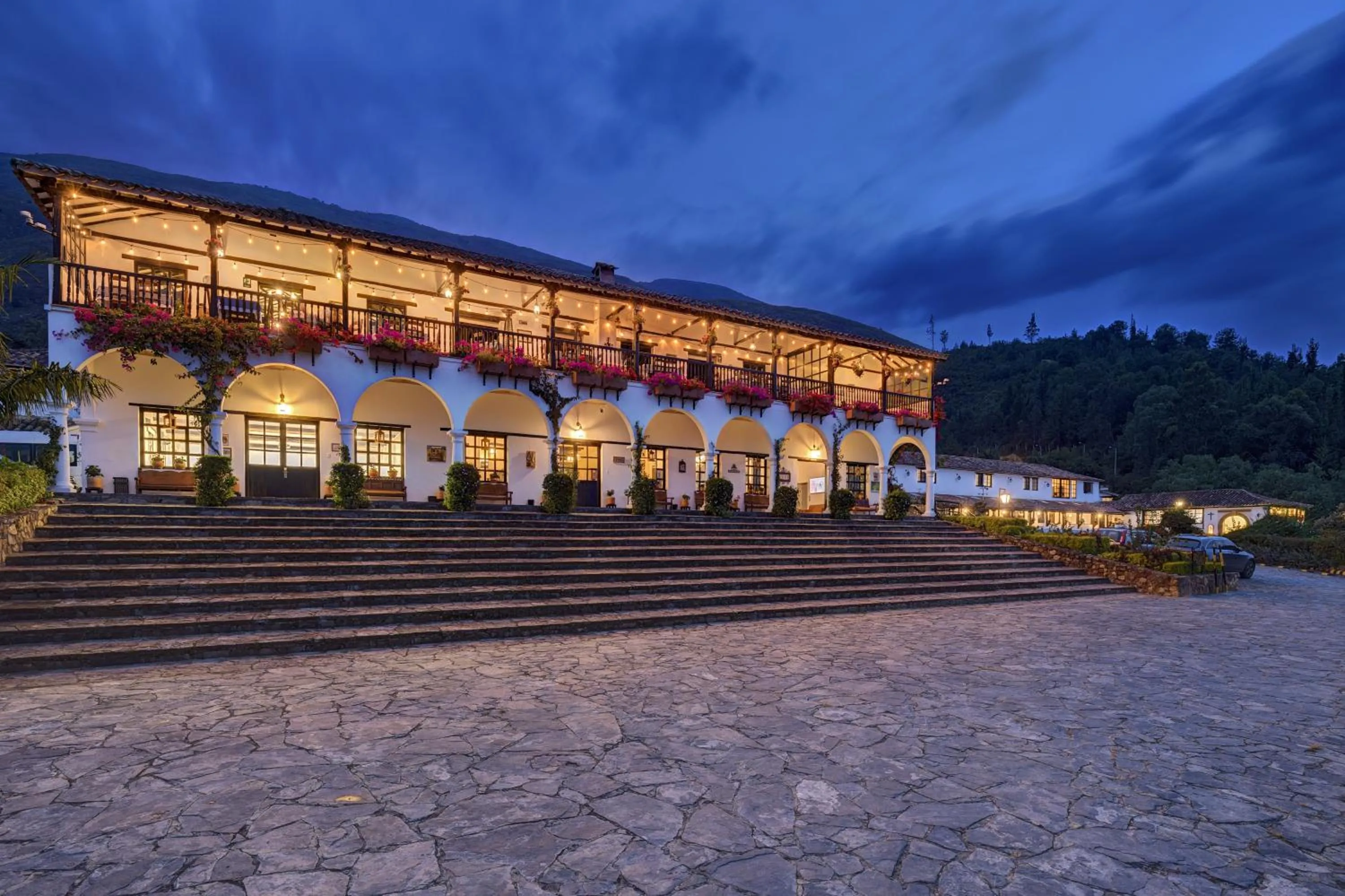 Property building in Hospederia Centro de Convenciones Duruelo