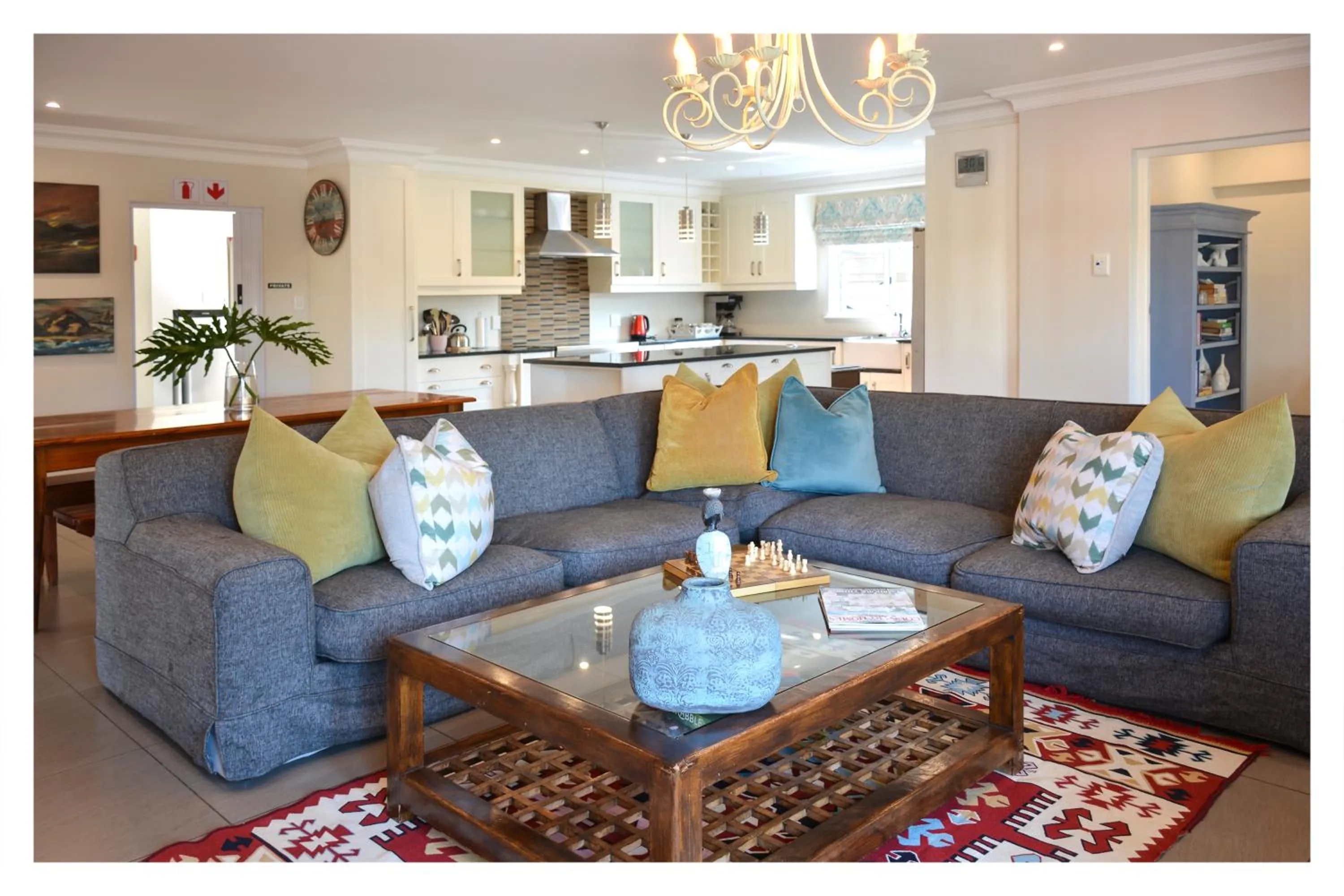 Communal lounge/ TV room in 66 On Monzali 4 Star Luxury Guesthouse