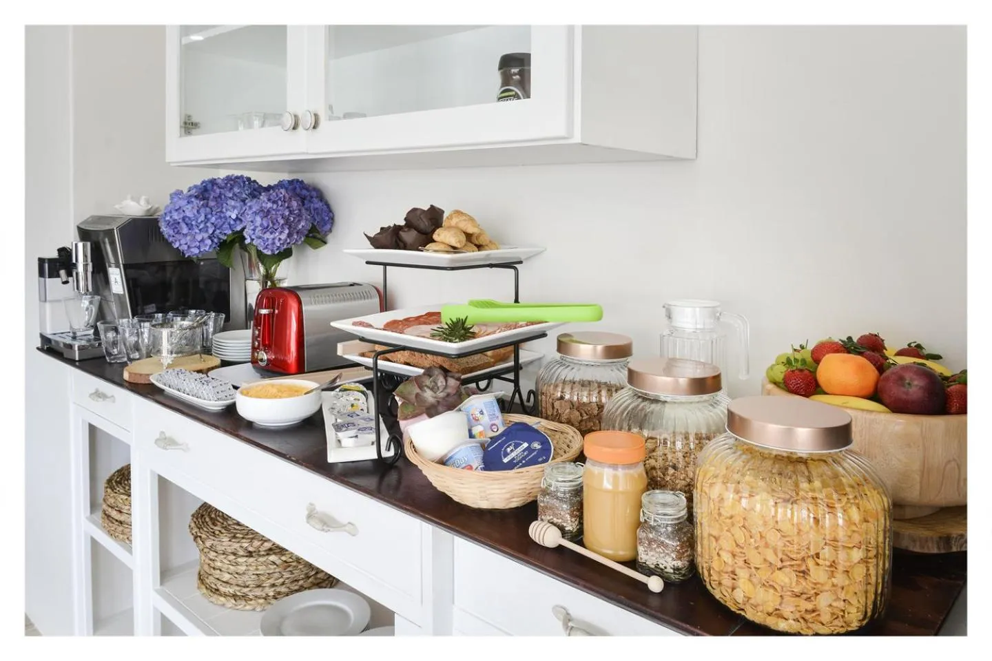 Food and drinks in 66 On Monzali 4 Star Luxury Guesthouse