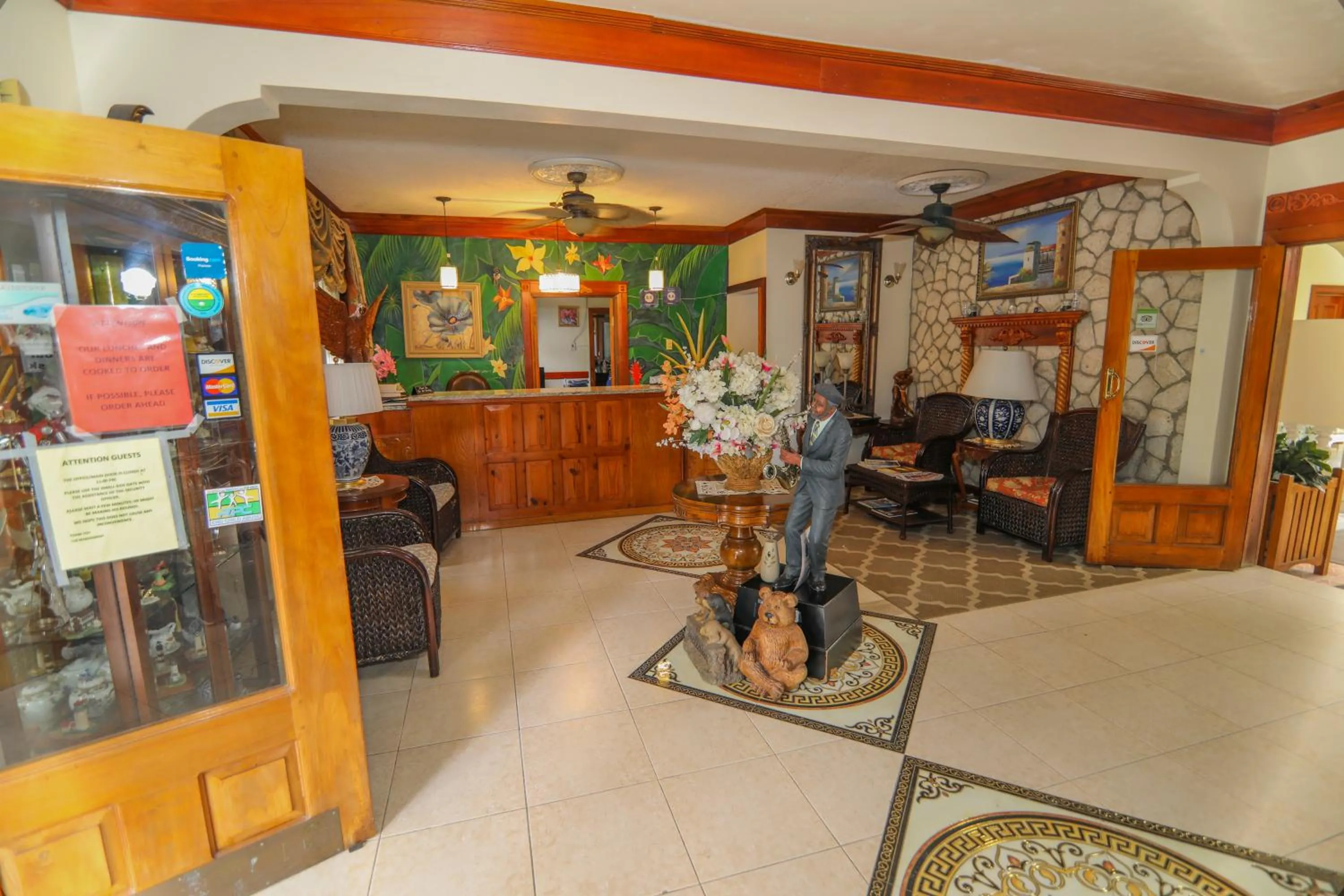 Lobby or reception in Rayon Hotel