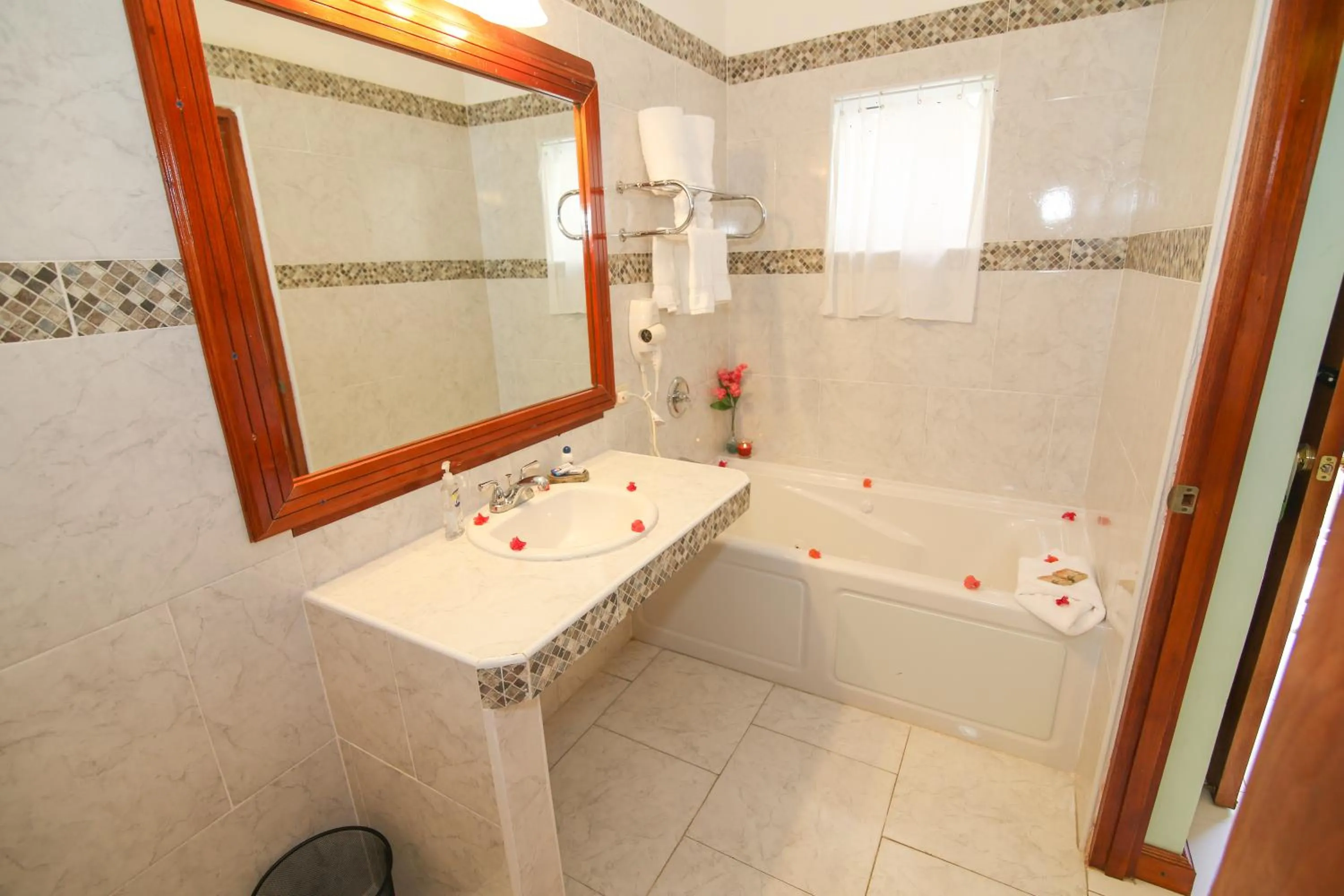 Decorative detail in Rayon Hotel