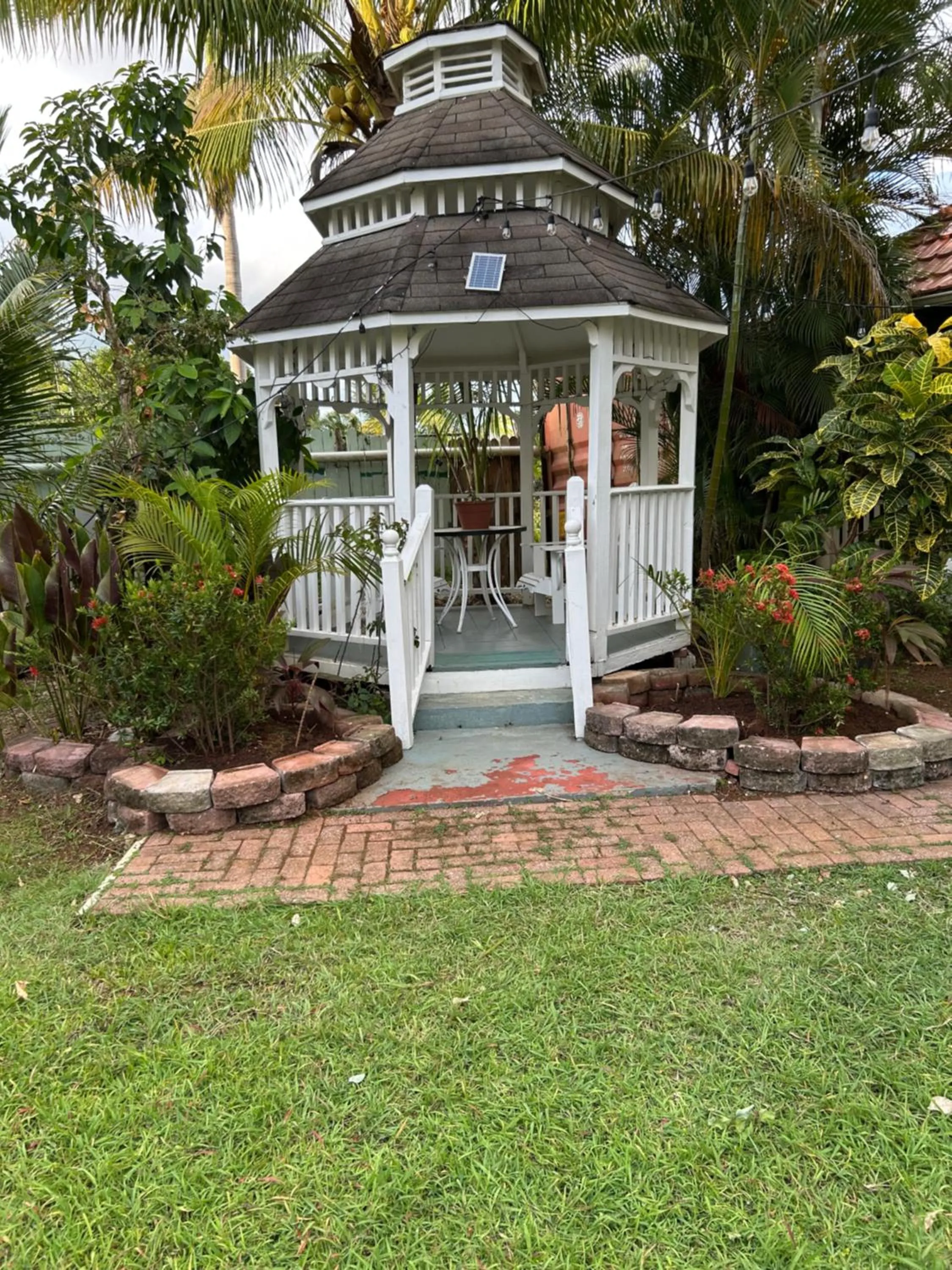 Garden in Rayon Hotel