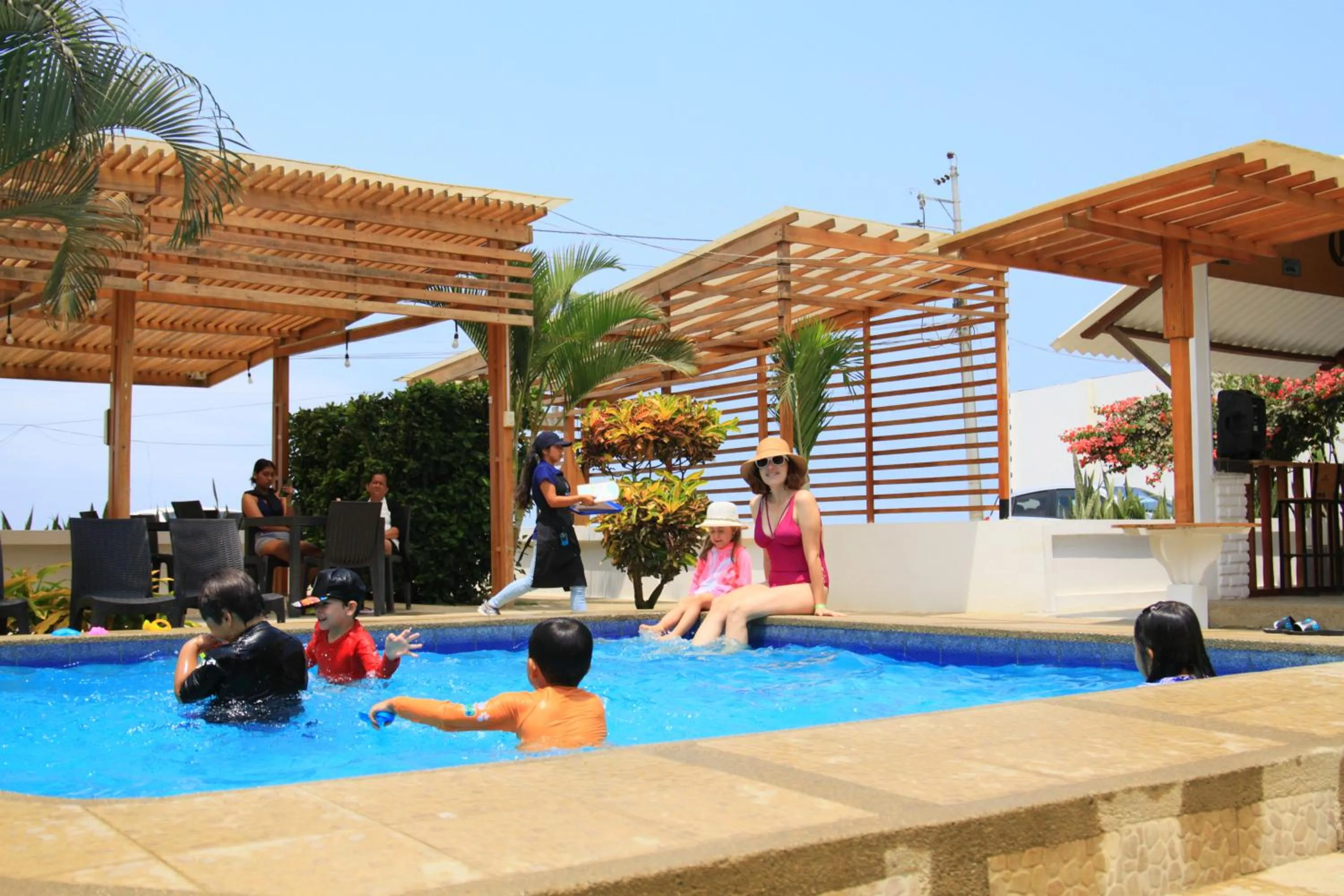 Swimming pool in Villa Kite