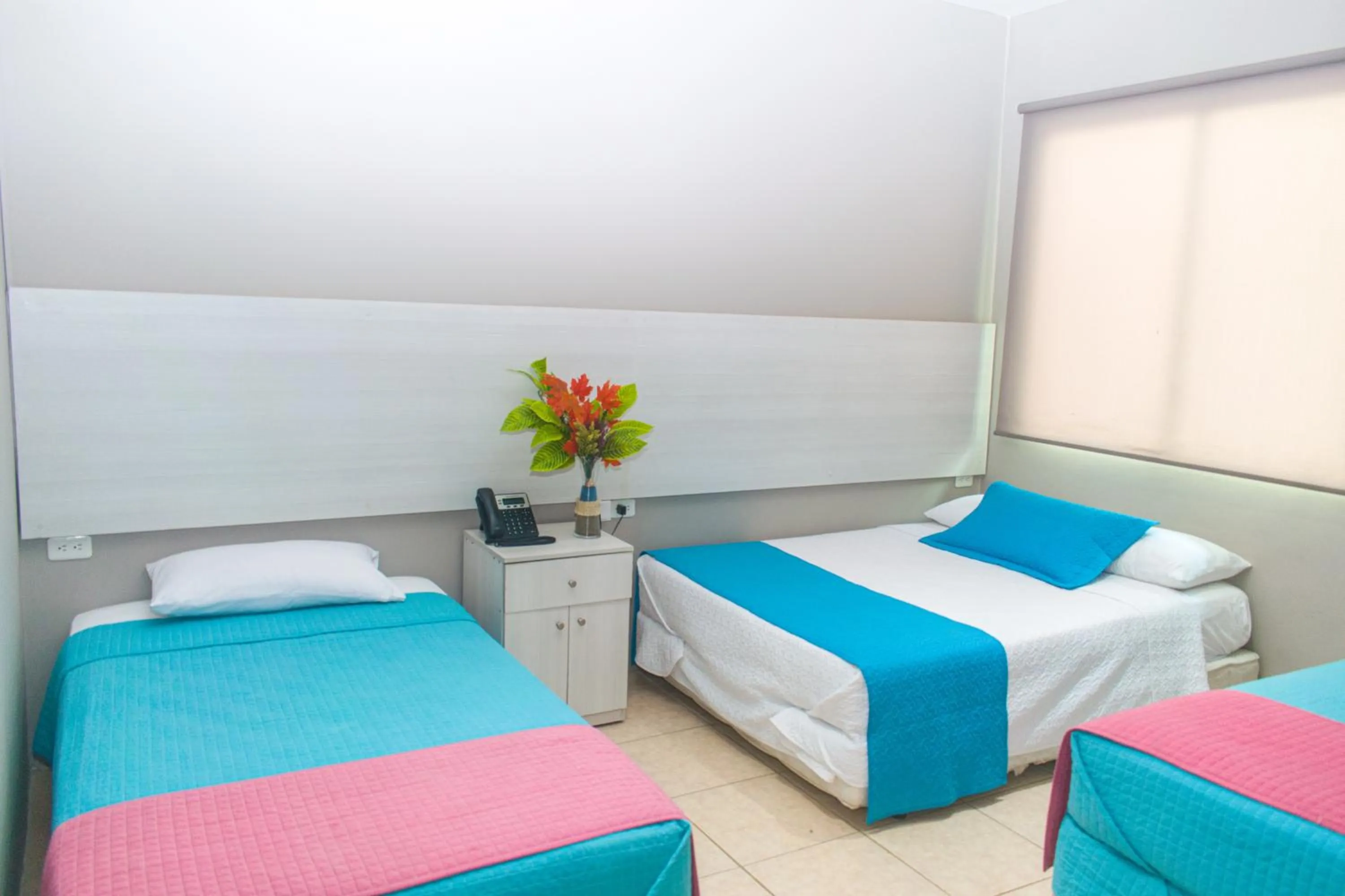 Photo of the whole room, Bed in Villa Kite