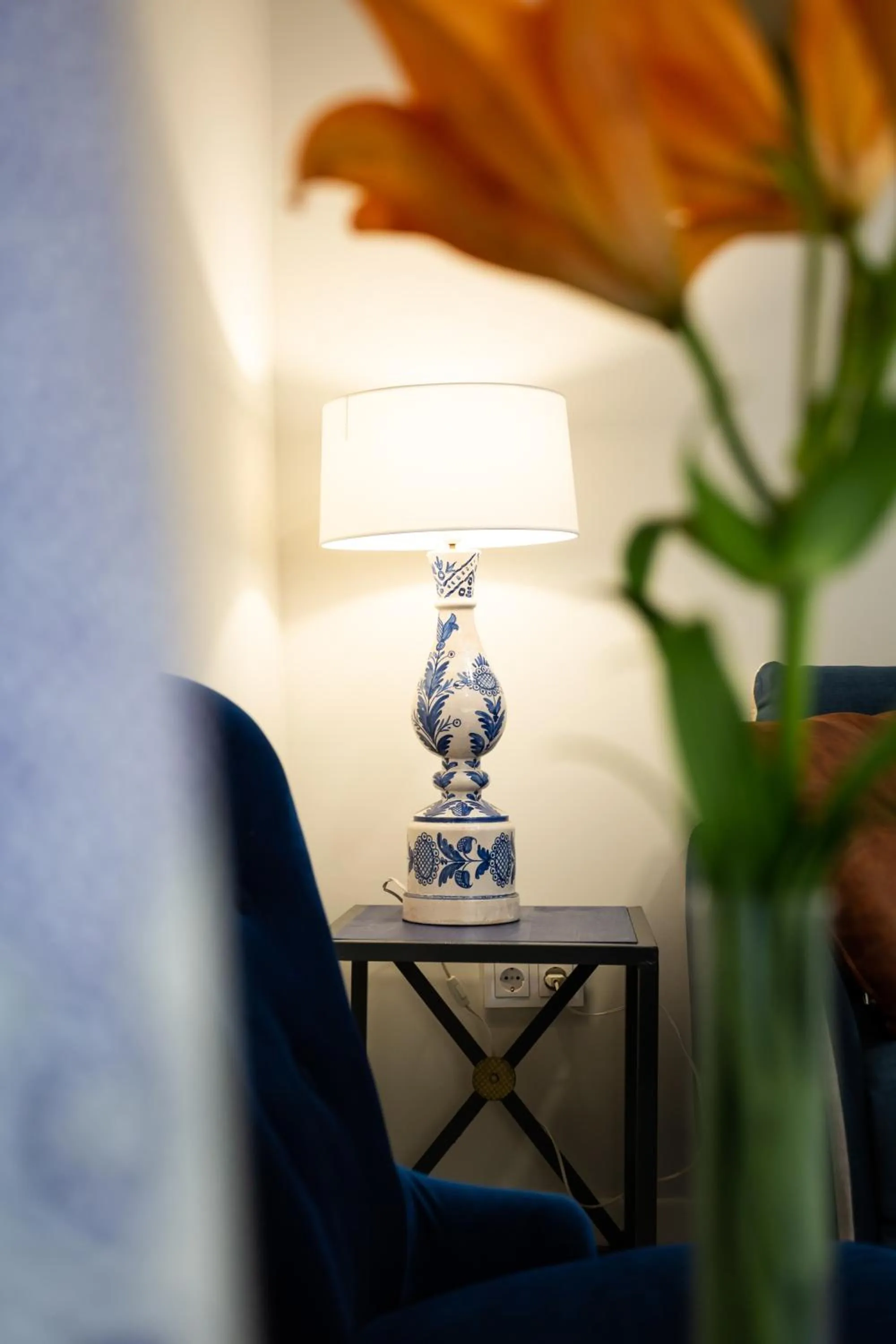 Decorative detail in Plazuela del Carbón Suites