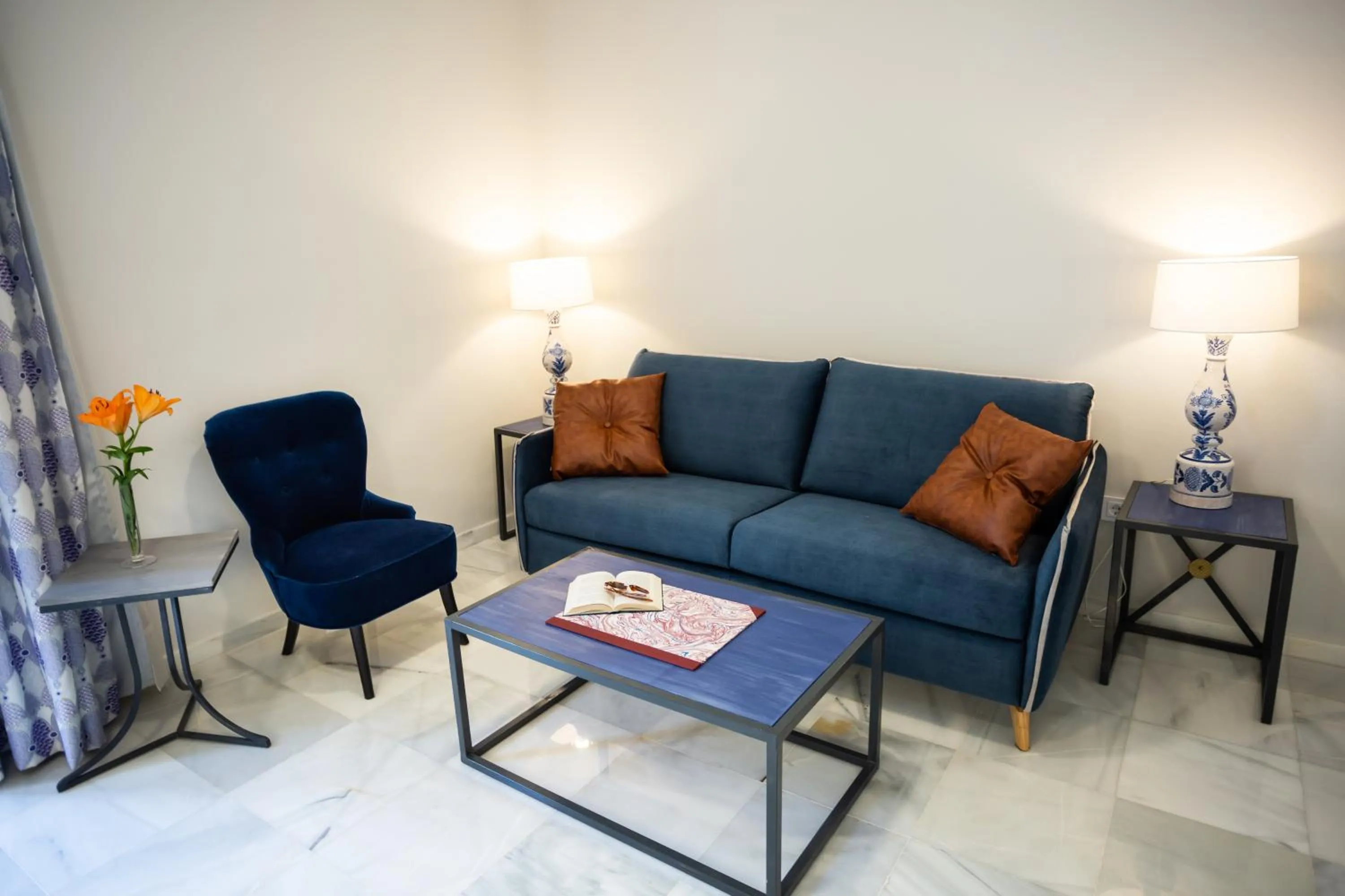 Living room in Plazuela del Carbón Suites