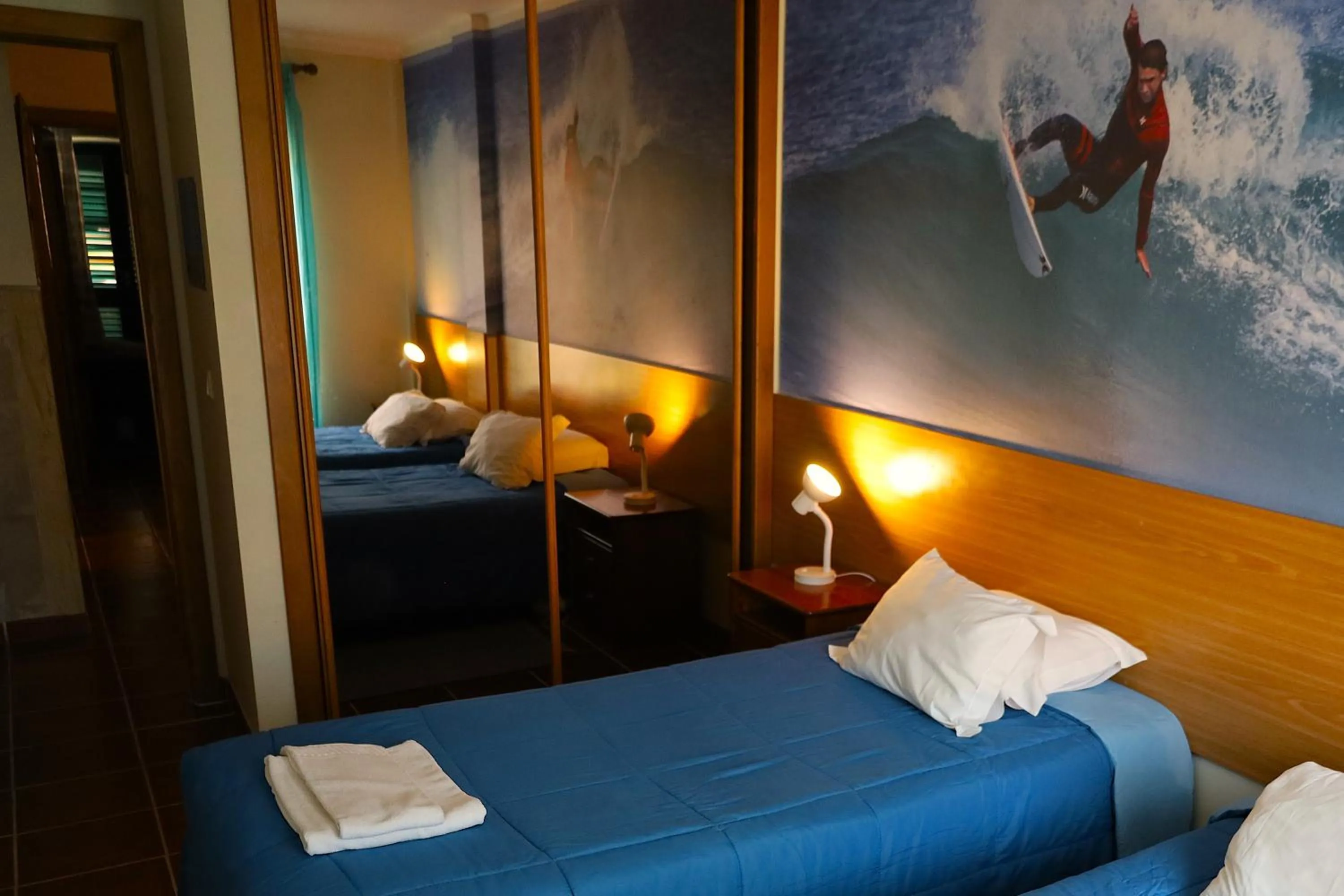 Bedroom, Bed in Supertubos Beach Hostel