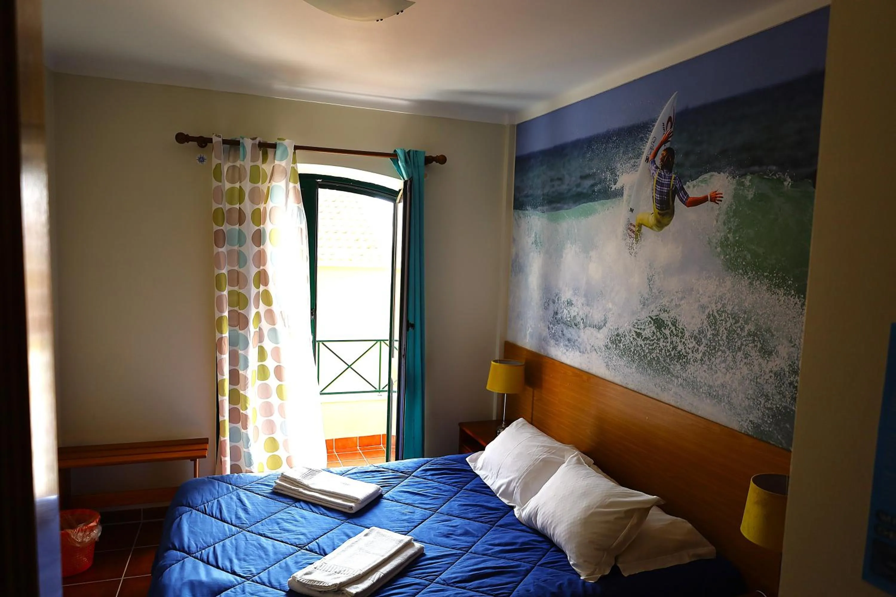 Bedroom, Bed in Supertubos Beach Hostel