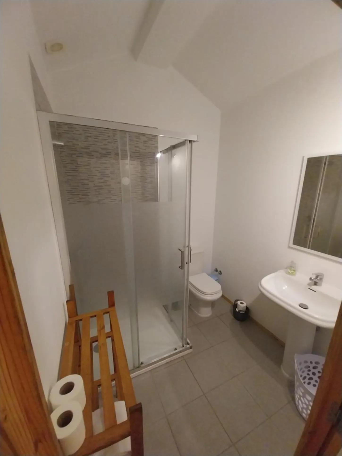 Toilet in Supertubos Beach Hostel