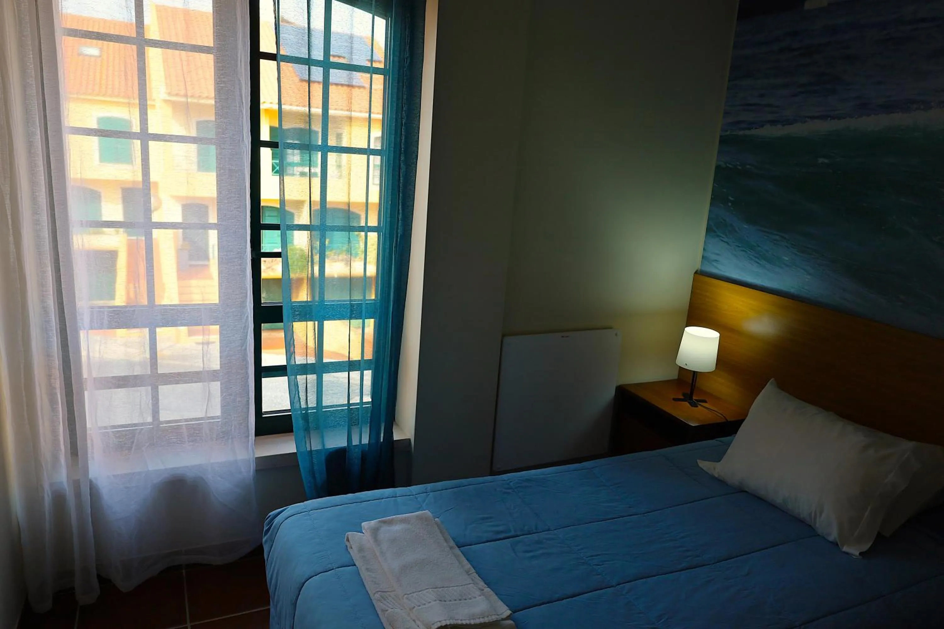 Bedroom, Bed in Supertubos Beach Hostel