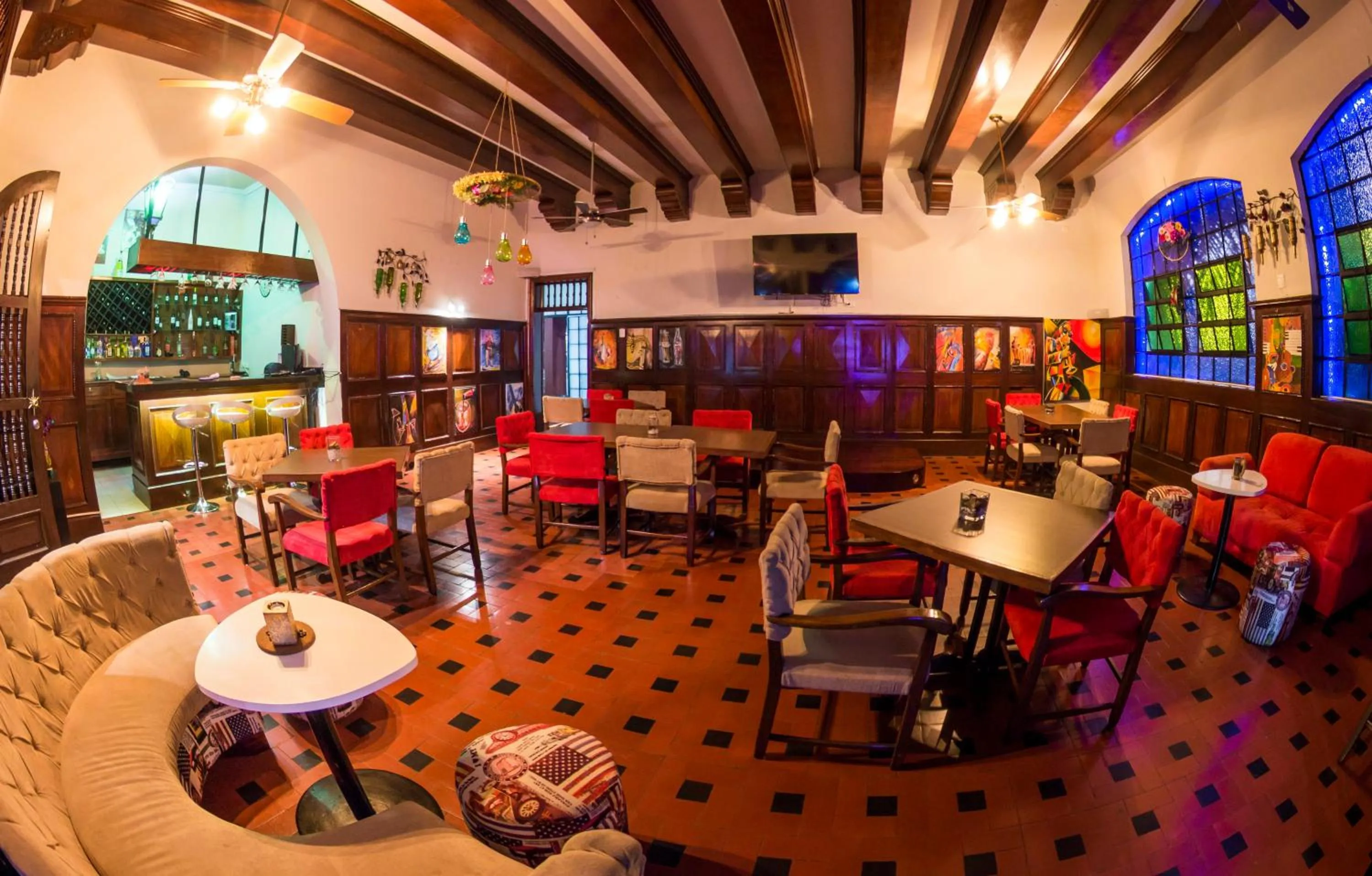 Restaurant/places to eat in Hotel Guadalajara