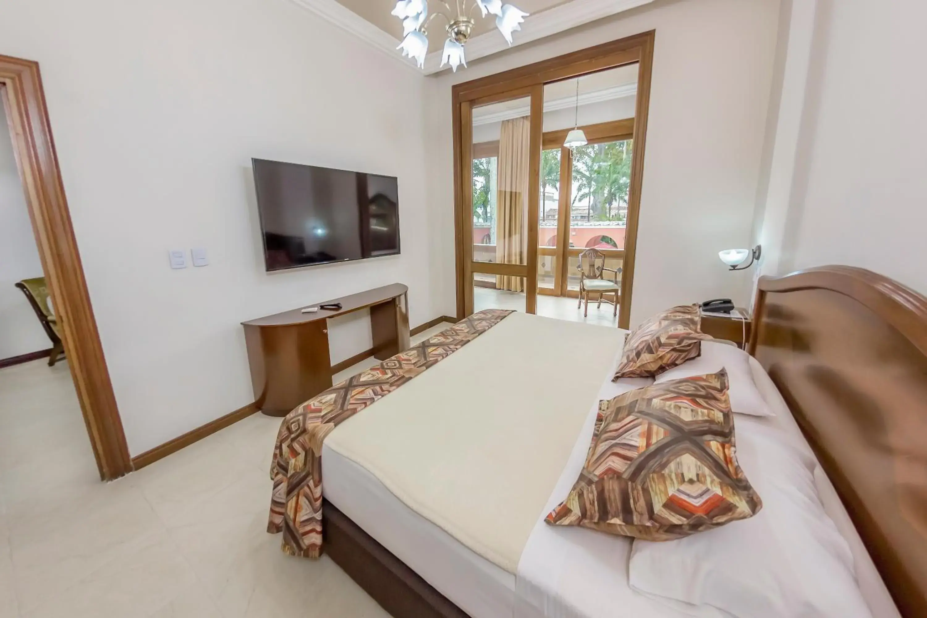 Deluxe Suite in Hotel Guadalajara Deluxe Suite in Hotel Guadalajara