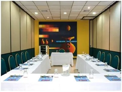 Hotel Guadaira Resort