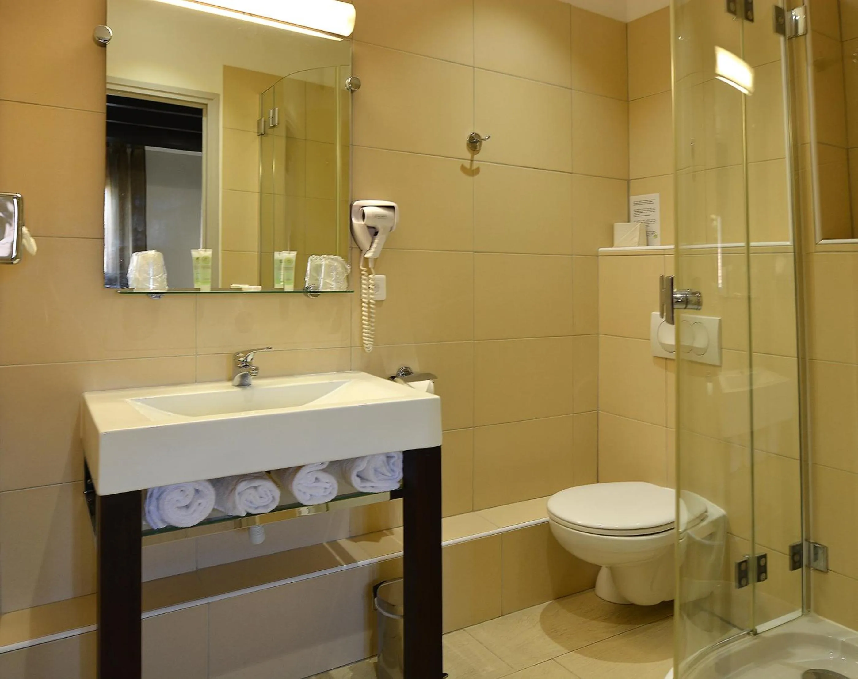 Bathroom in Hotel U Ricordu & Spa