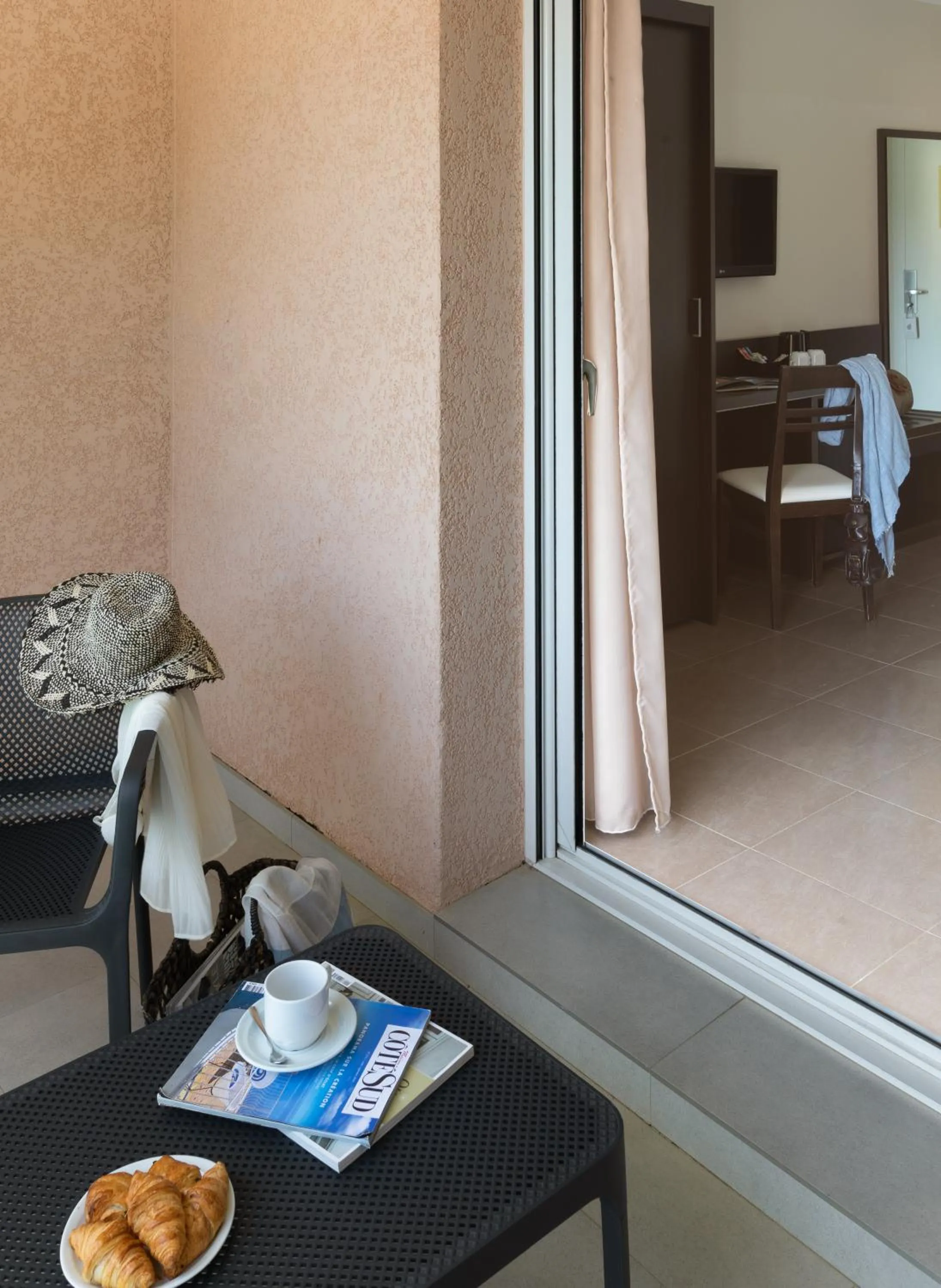 Property building, Bed in Hotel U Ricordu & Spa