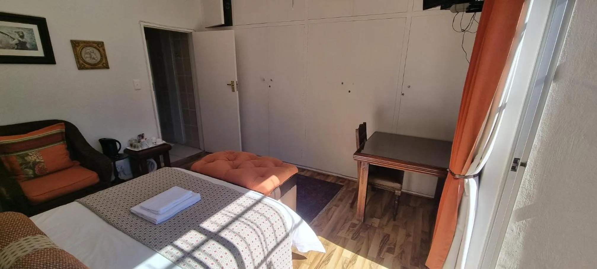 Seating area in Frankfort Guesthouse