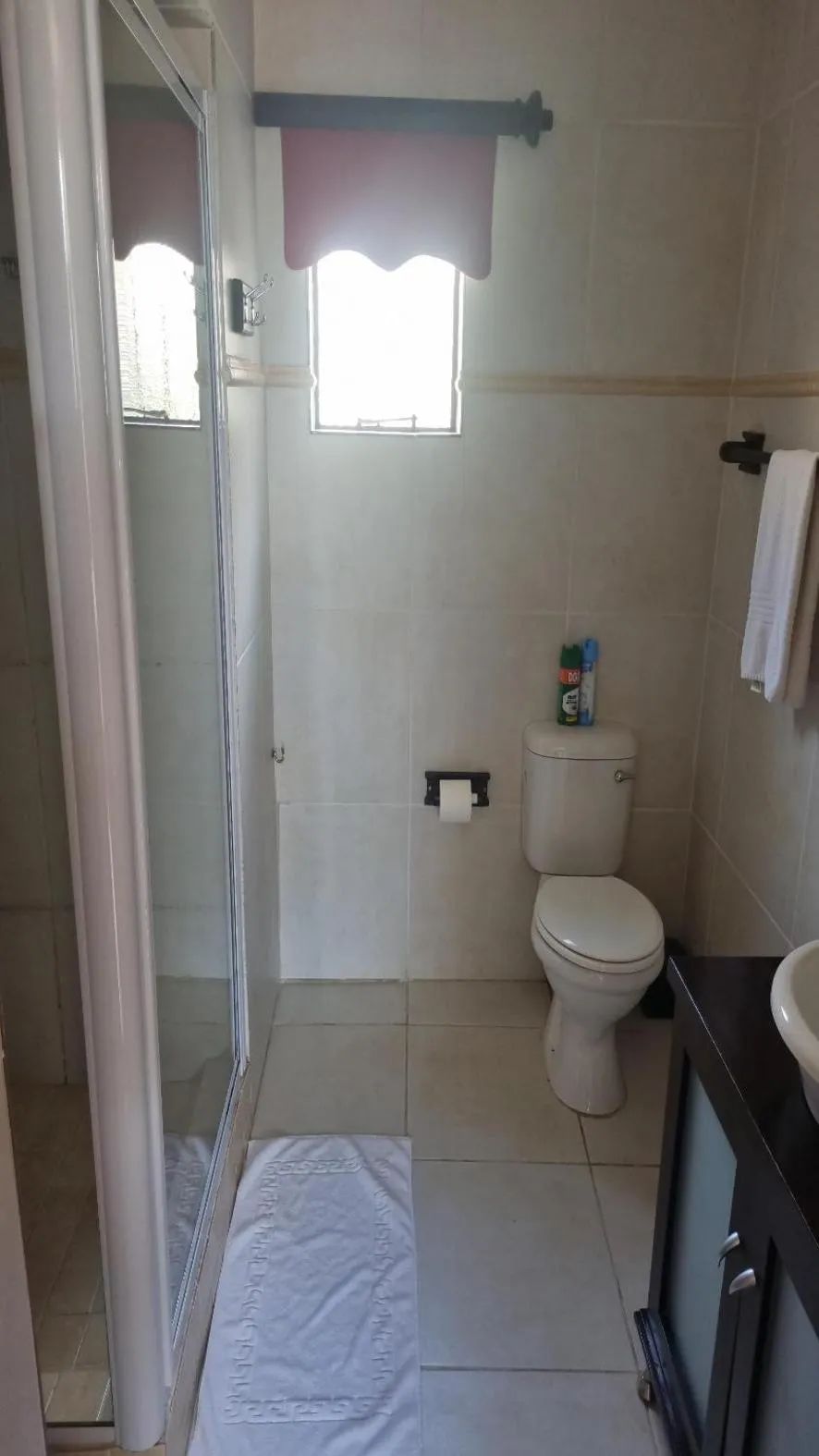 Bathroom in Frankfort Guesthouse