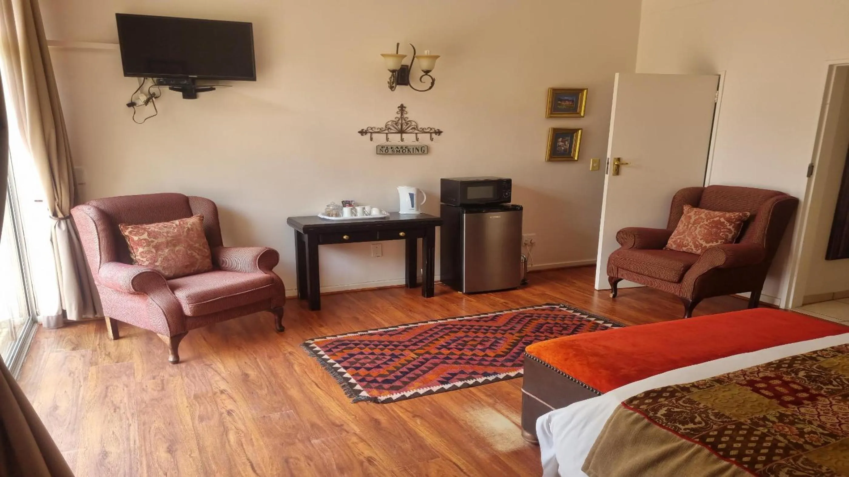 Seating area in Frankfort Guesthouse