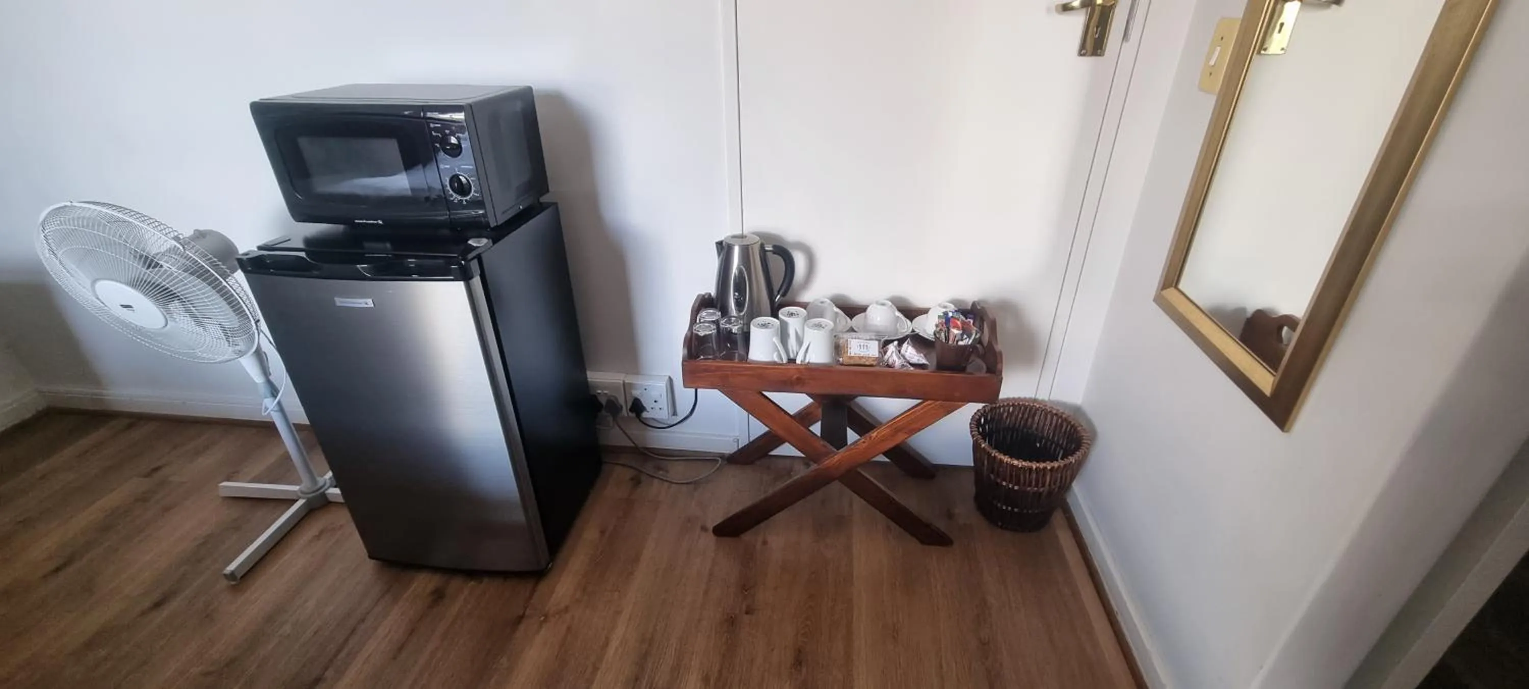 Kitchen or kitchenette in Frankfort Guesthouse