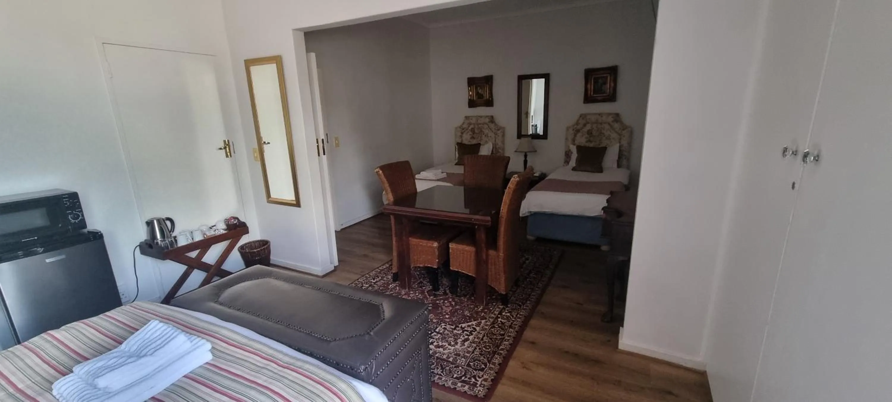 Seating area in Frankfort Guesthouse