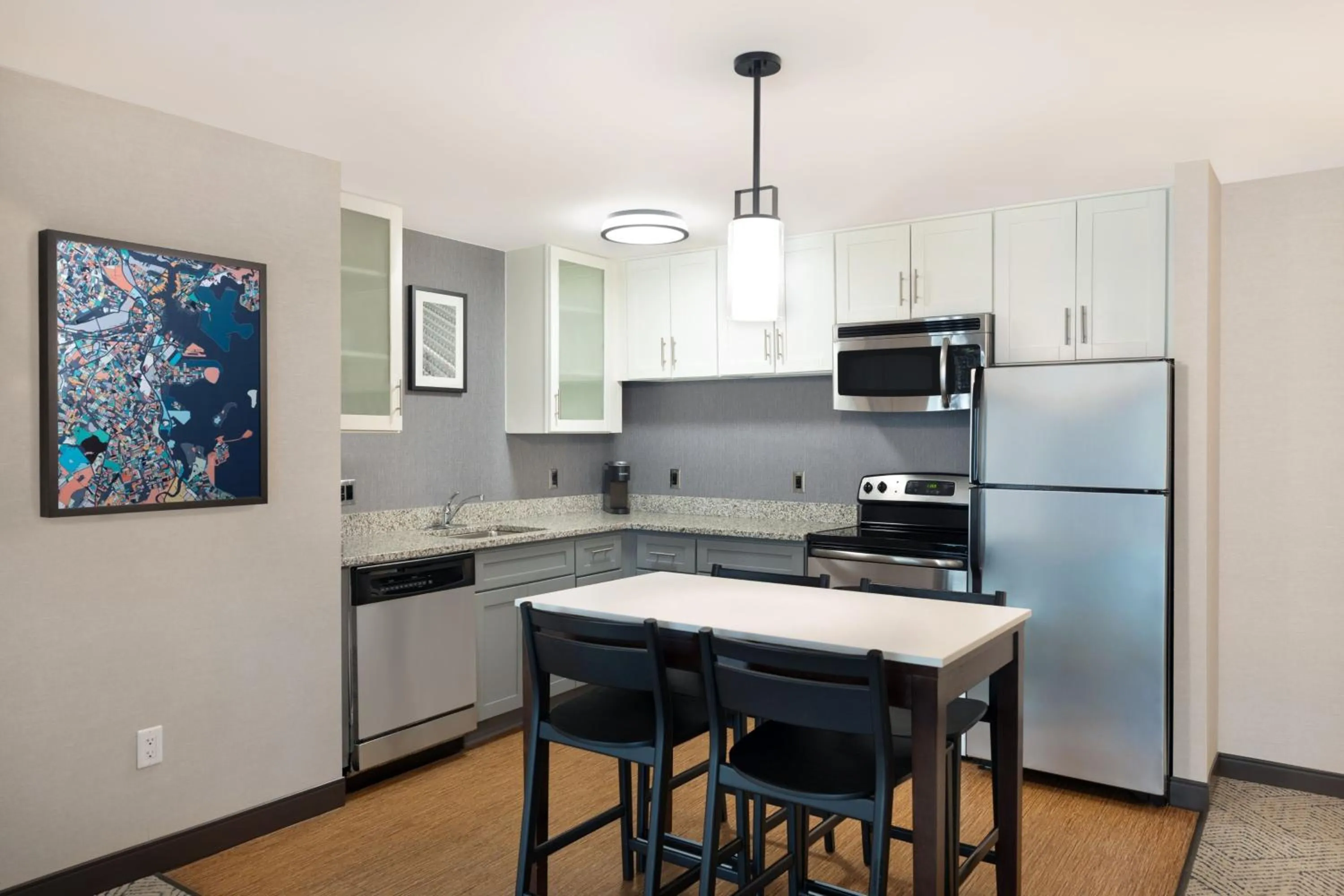 Kitchen or kitchenette in Residence Inn by Marriott Boston Back Bay/Fenway