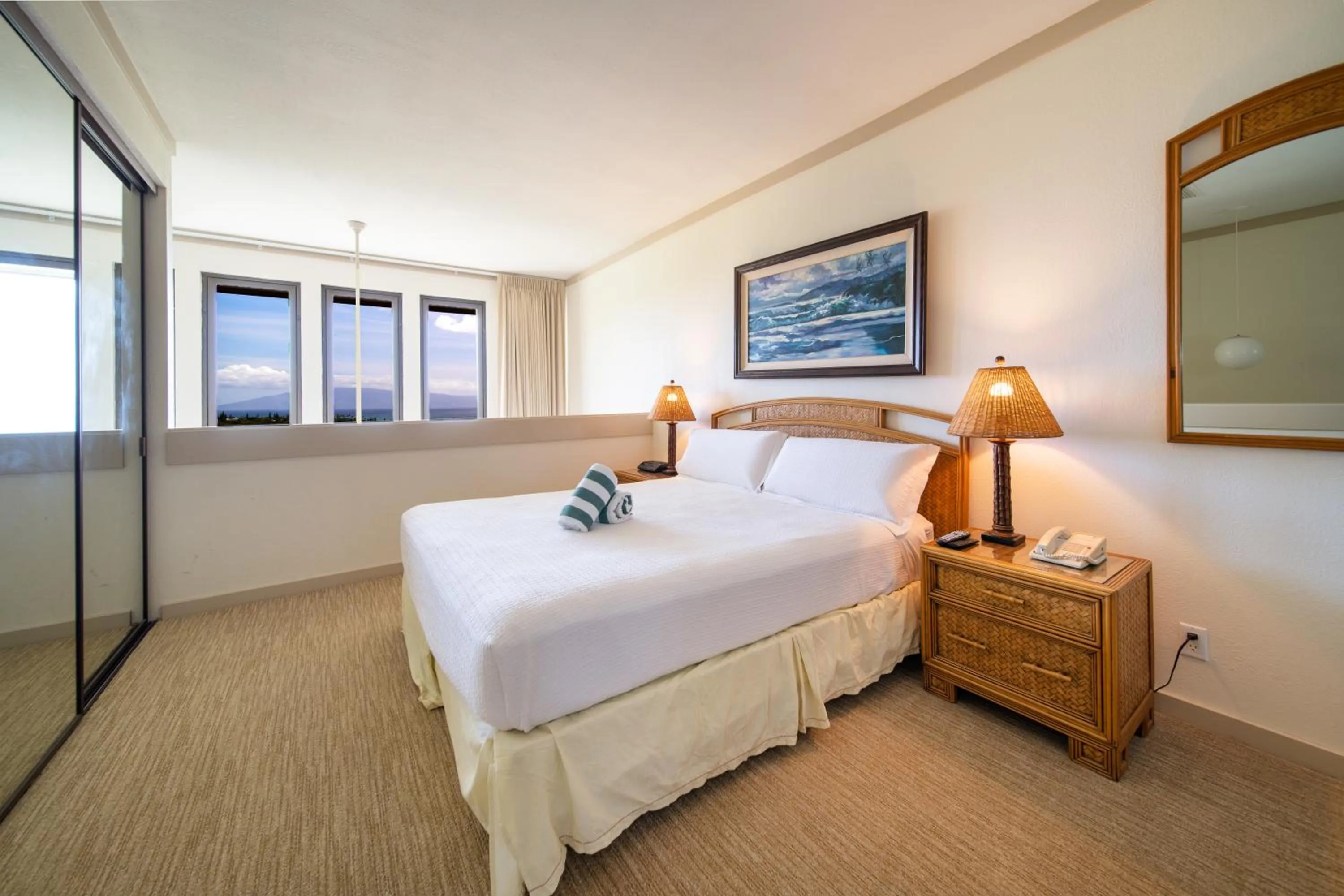 Bedroom, Bed in Kapalua Villas Maui