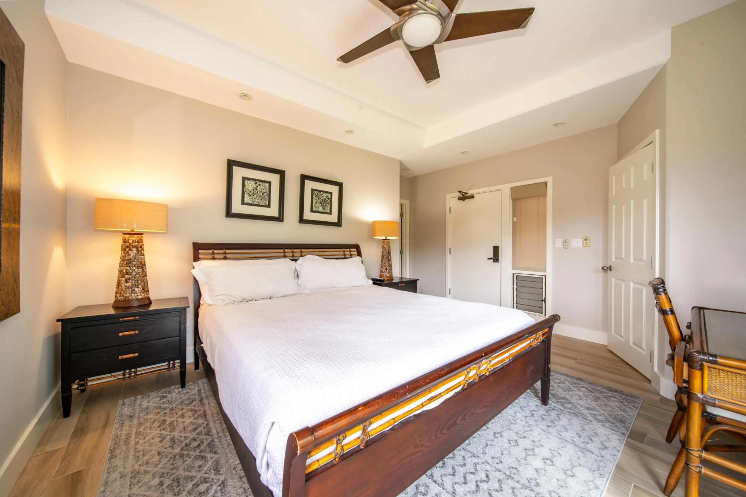 Bed in Kapalua Villas Maui