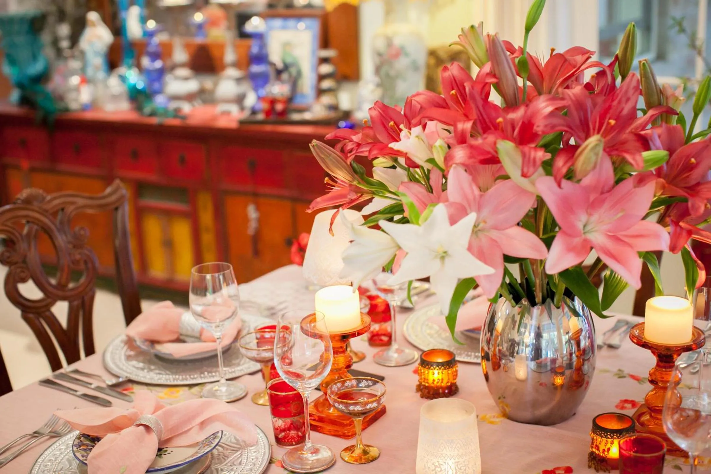 Dining area in Noosa Valley Manor B&B