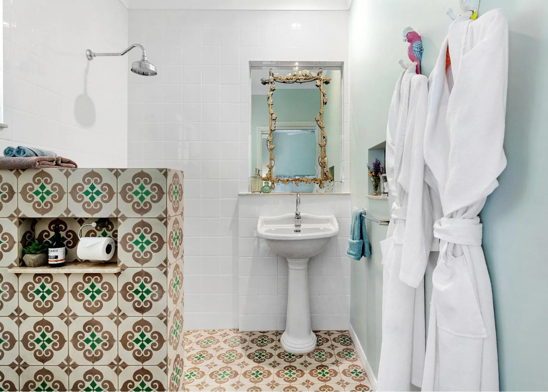 Noosa Valley Manor B&B