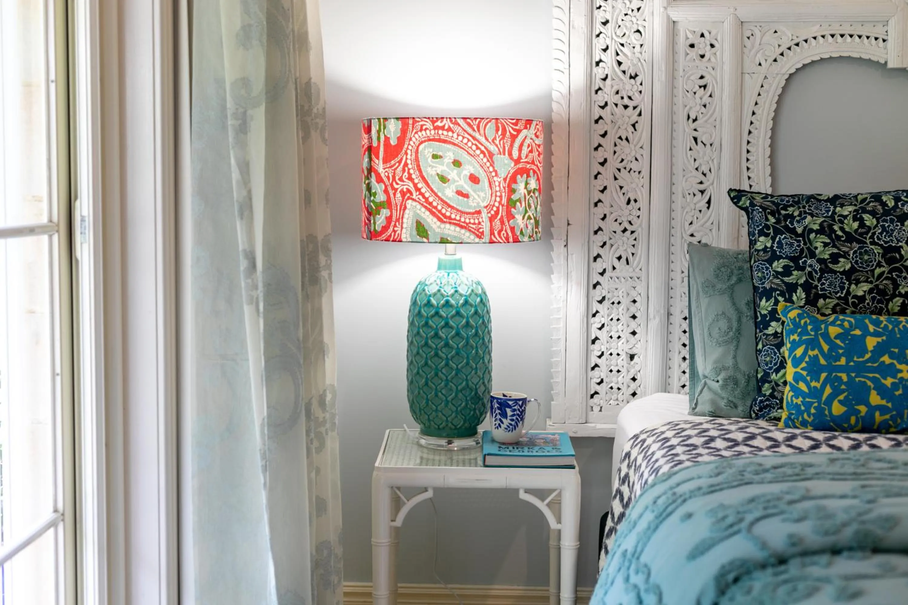 Bed in Noosa Valley Manor B&B