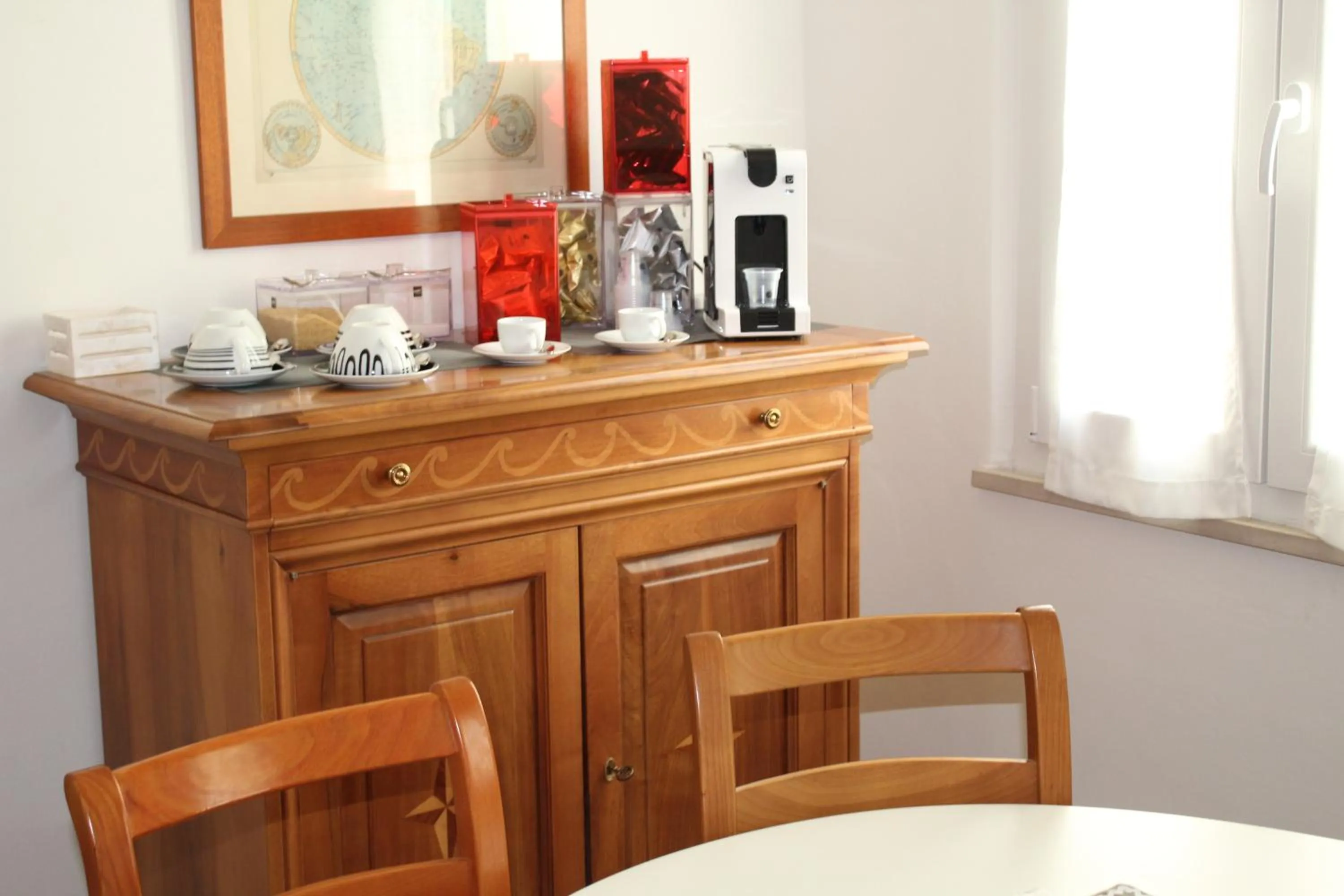 Coffee/tea facilities in B&B Poggiobonizio