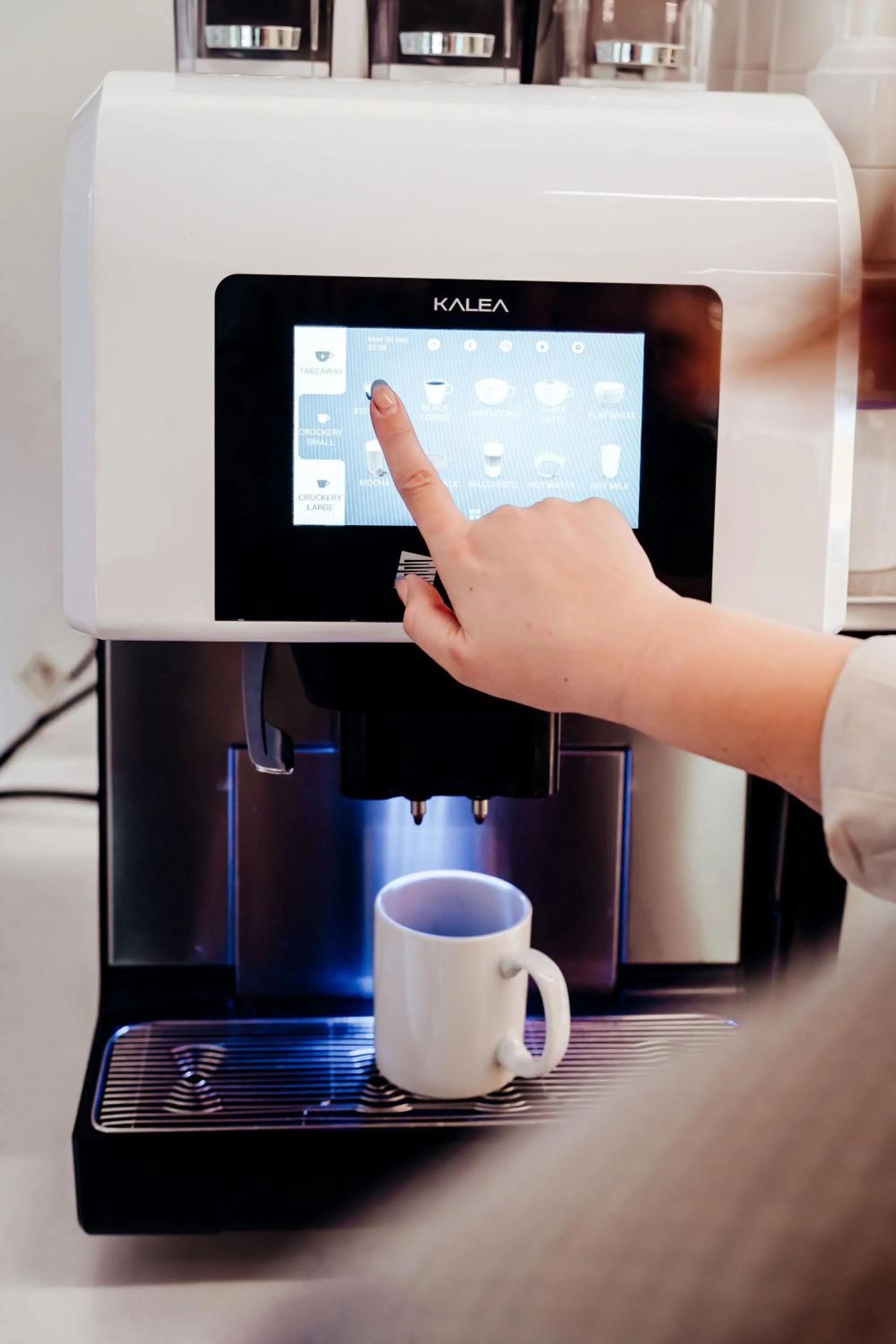 Coffee/tea facilities in Mary MacKillop Place