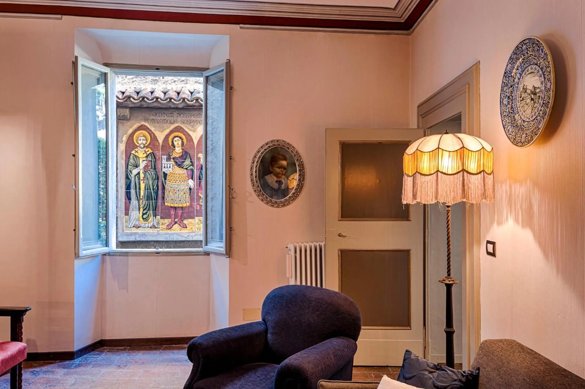 Living room in antica bifora rsm