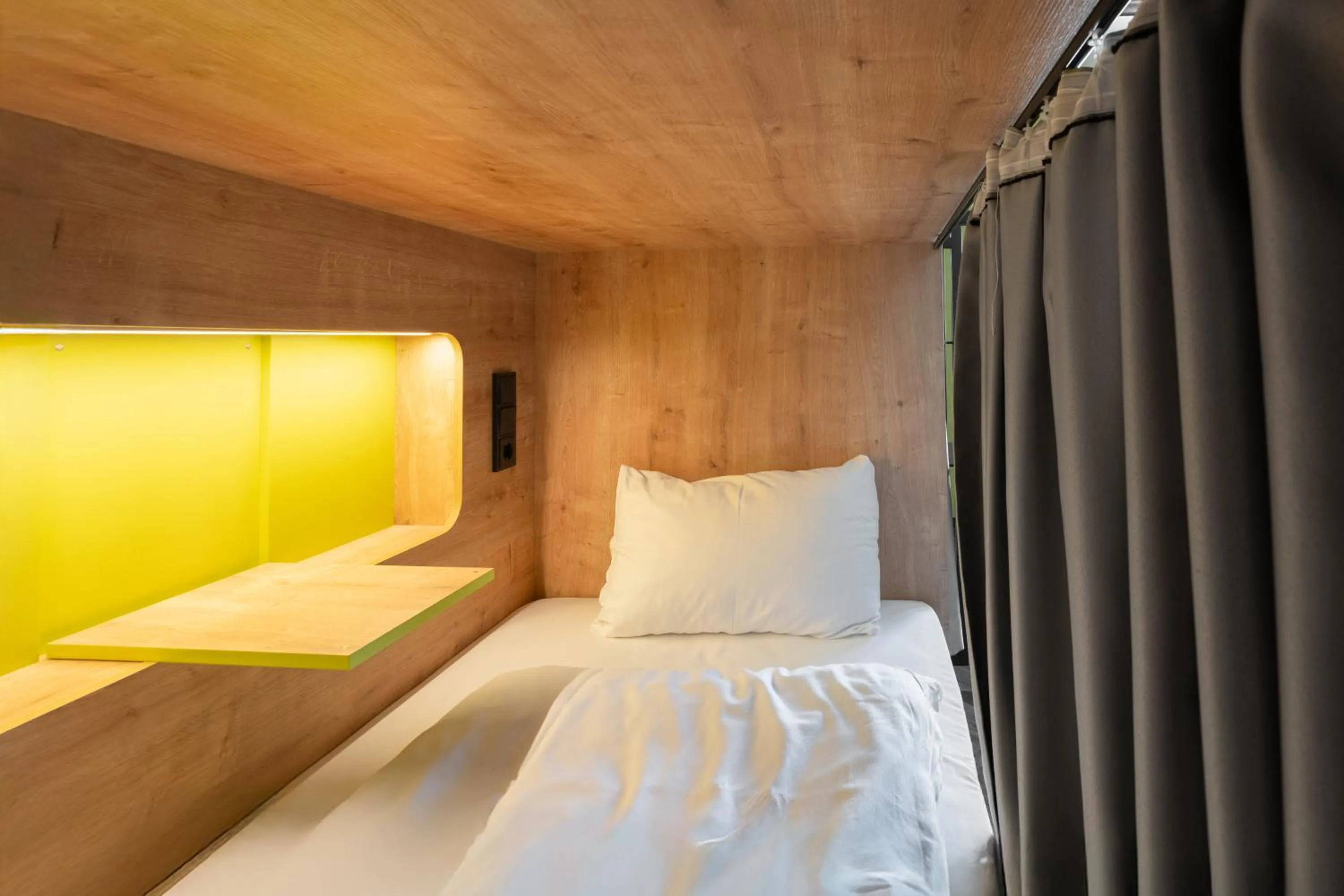 Bed in House of Records