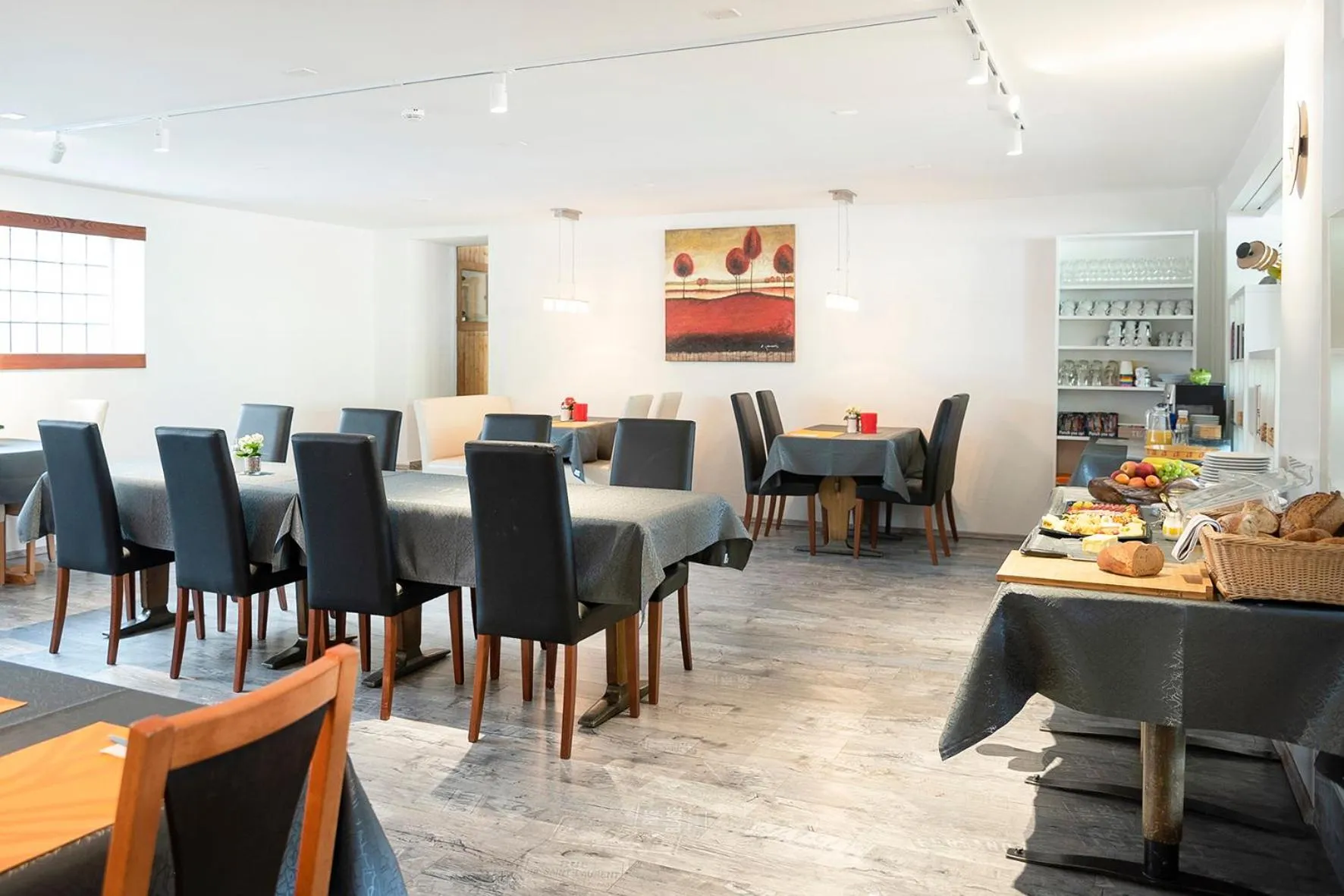 Food and drinks in B&B La Tgamona