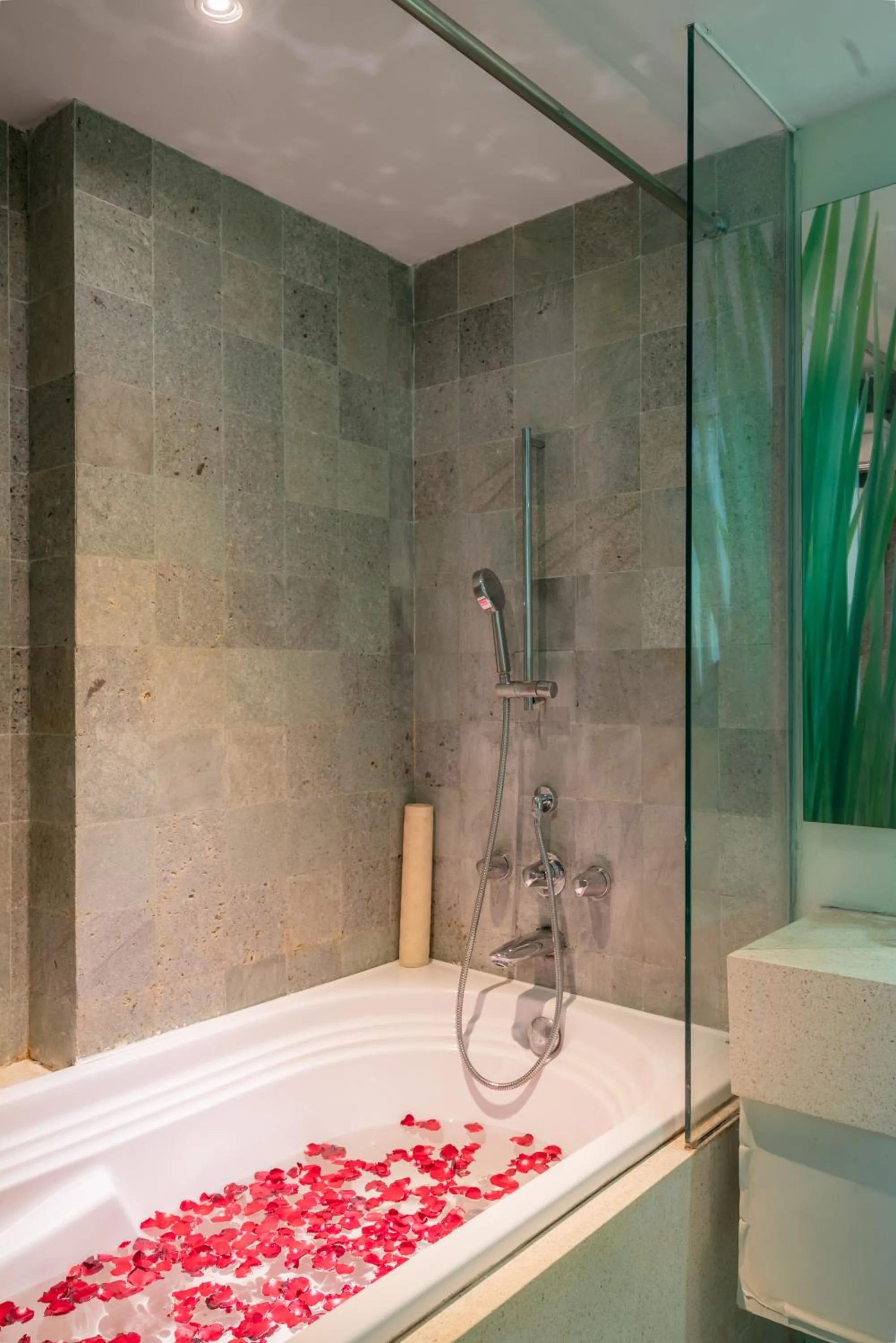 EDEN Hotel Kuta Bali